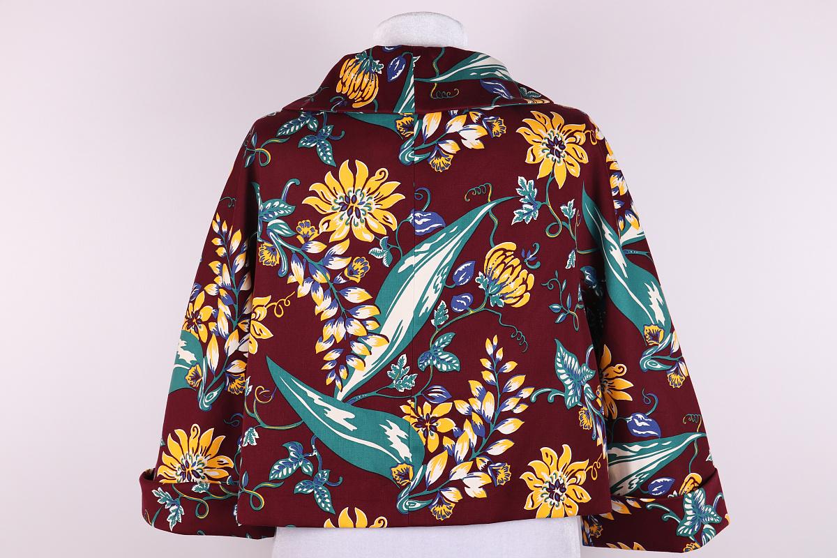 Prada by Miuccia Prada Veste croisée à imprimé floral 2014 Hawaii Excellent état - En vente à Алматинский Почтамт, KZ