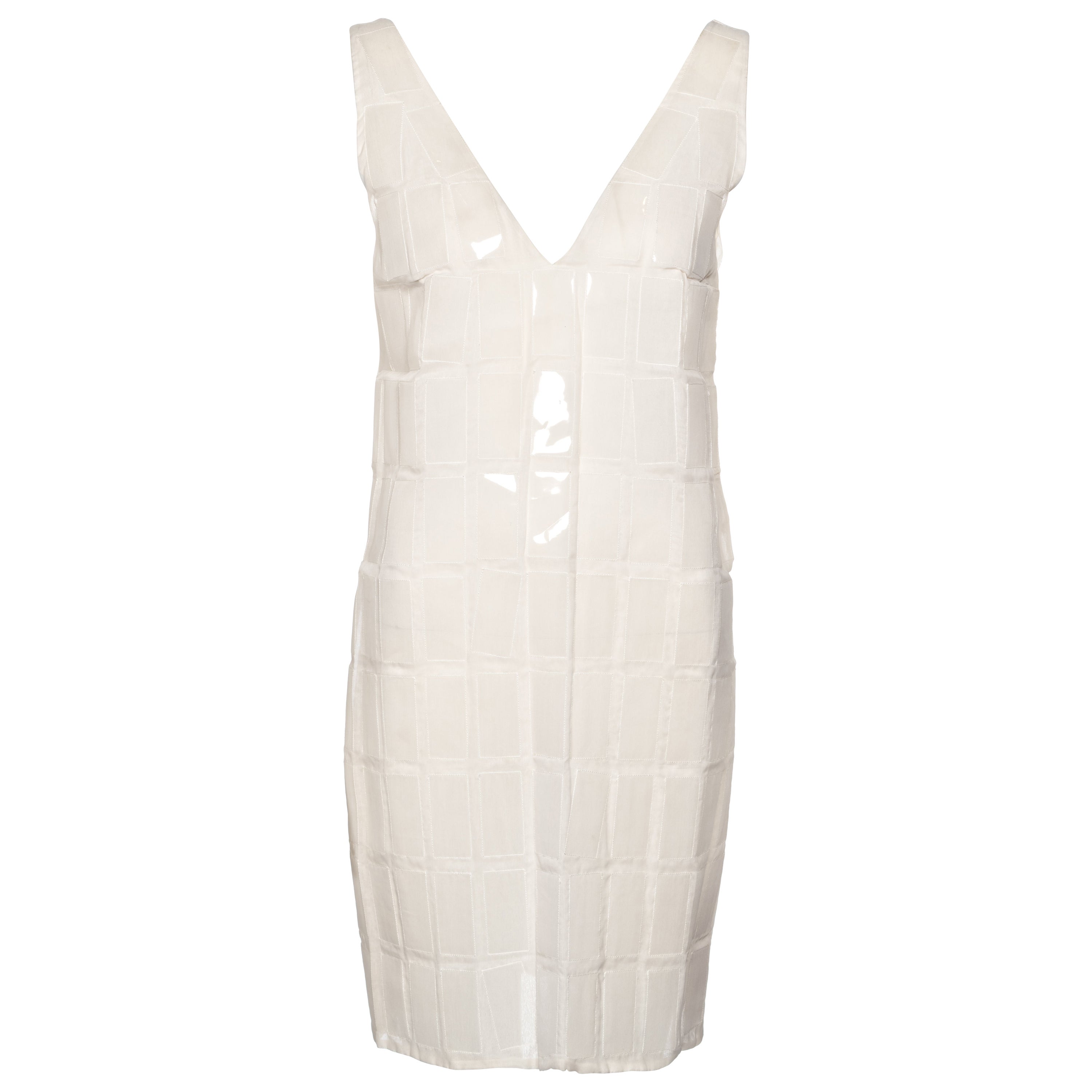 Robe droite Prada par Miuccia Prada en soie blanche et carreaux de plastique, saison 1998