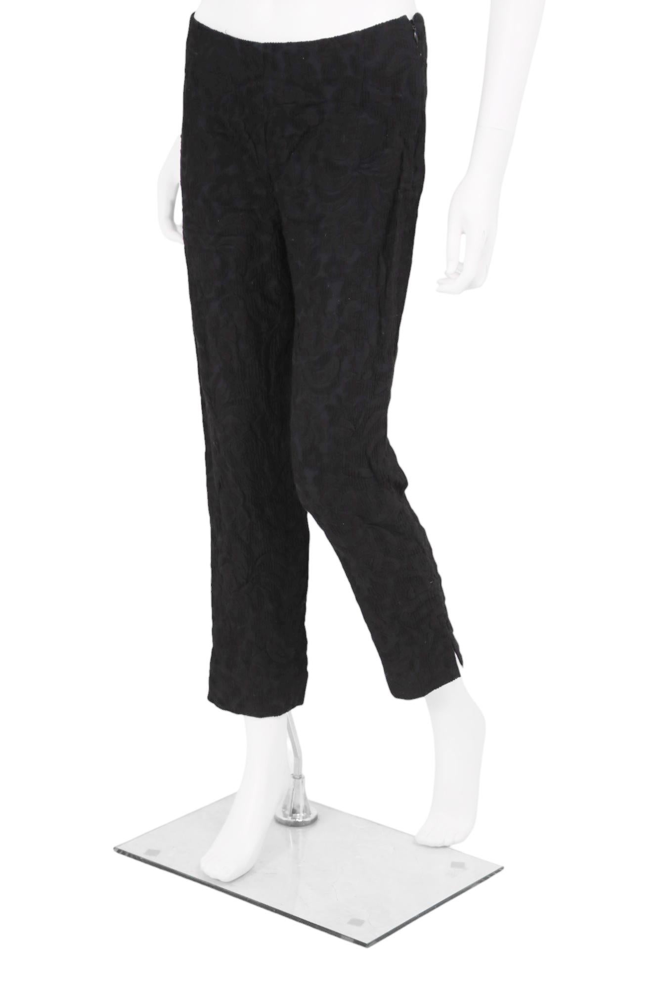 Prada by Miuccia S/S 2015 Pantalones vaqueros negros con estampado floral desgastado Negro en venta