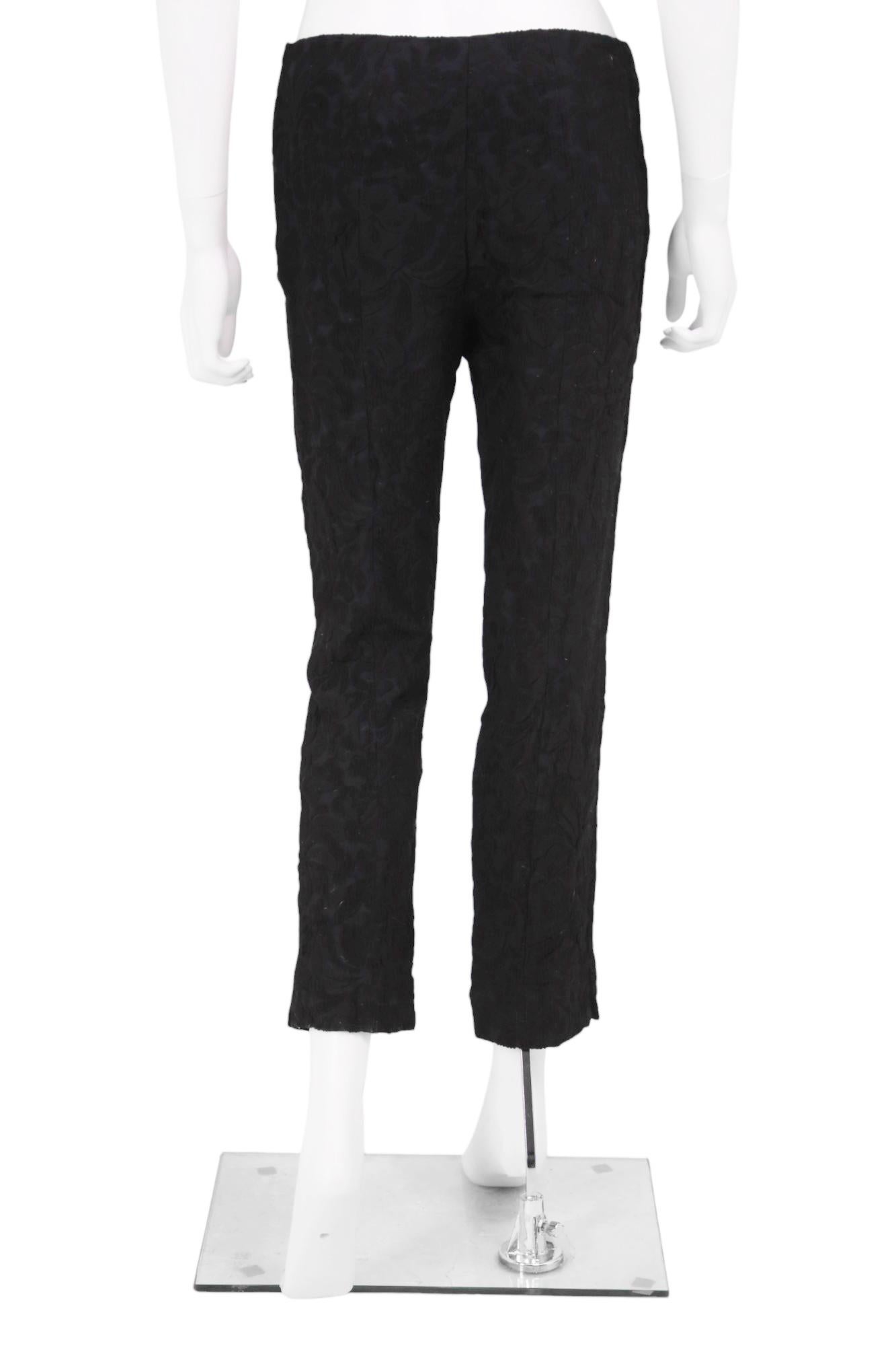 Prada by Miuccia S/S 2015 Pantalones vaqueros negros con estampado floral desgastado en Excelente estado para la venta en Caserta, IT