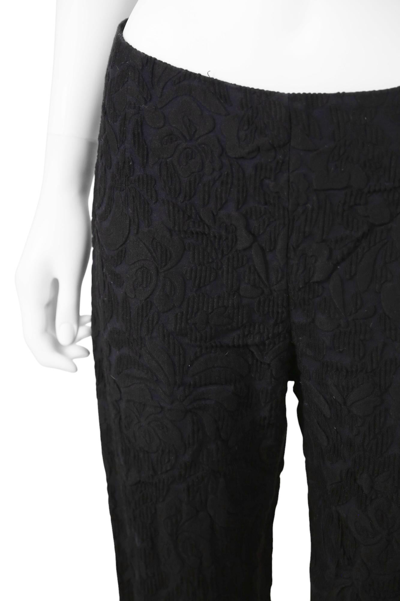 Prada by Miuccia S/S 2015 Pantalones vaqueros negros con estampado floral desgastado en venta 1