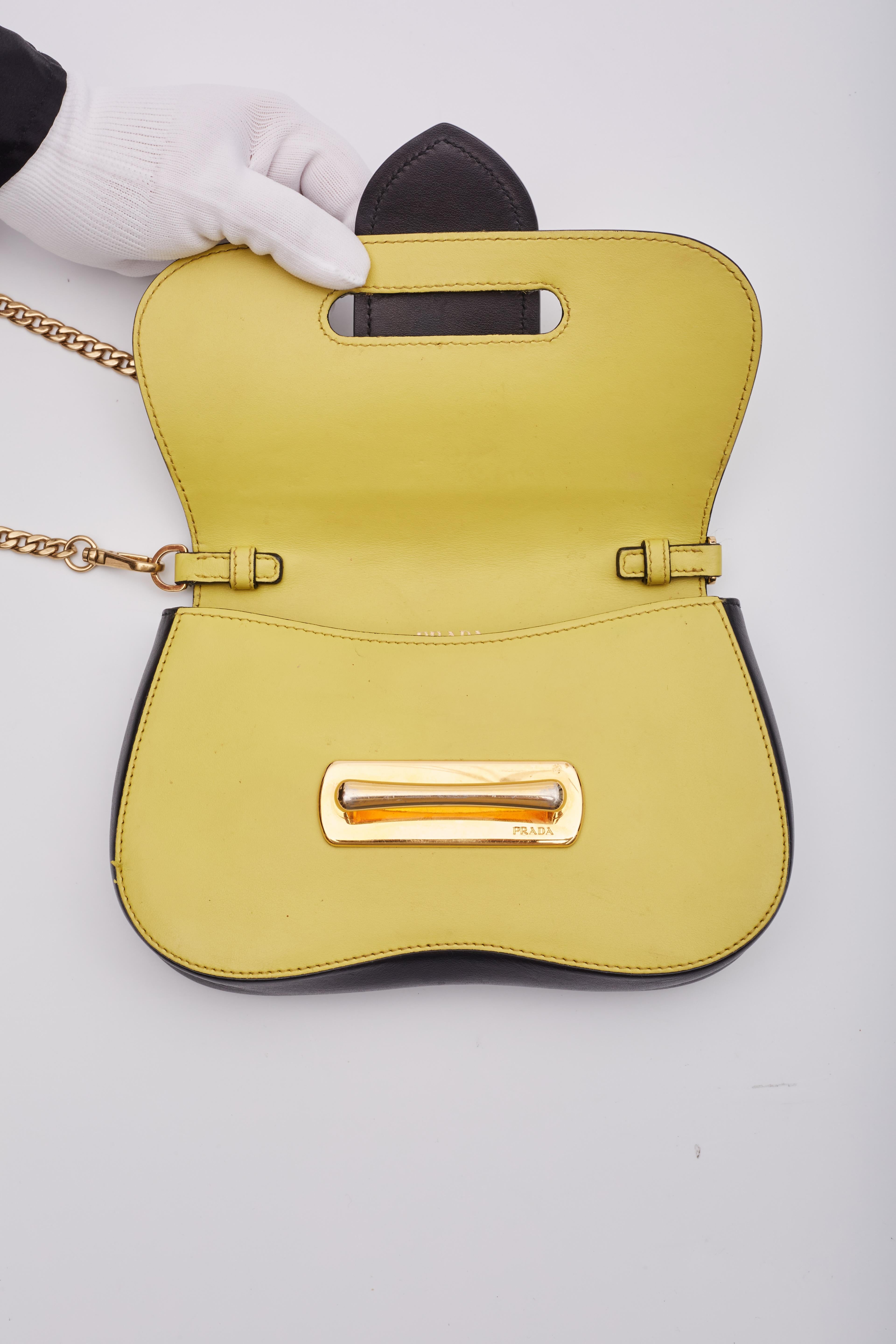 Women's Prada Calfskin Leather Yellow Black Chain Sidonie Shoulder Bag For Sale