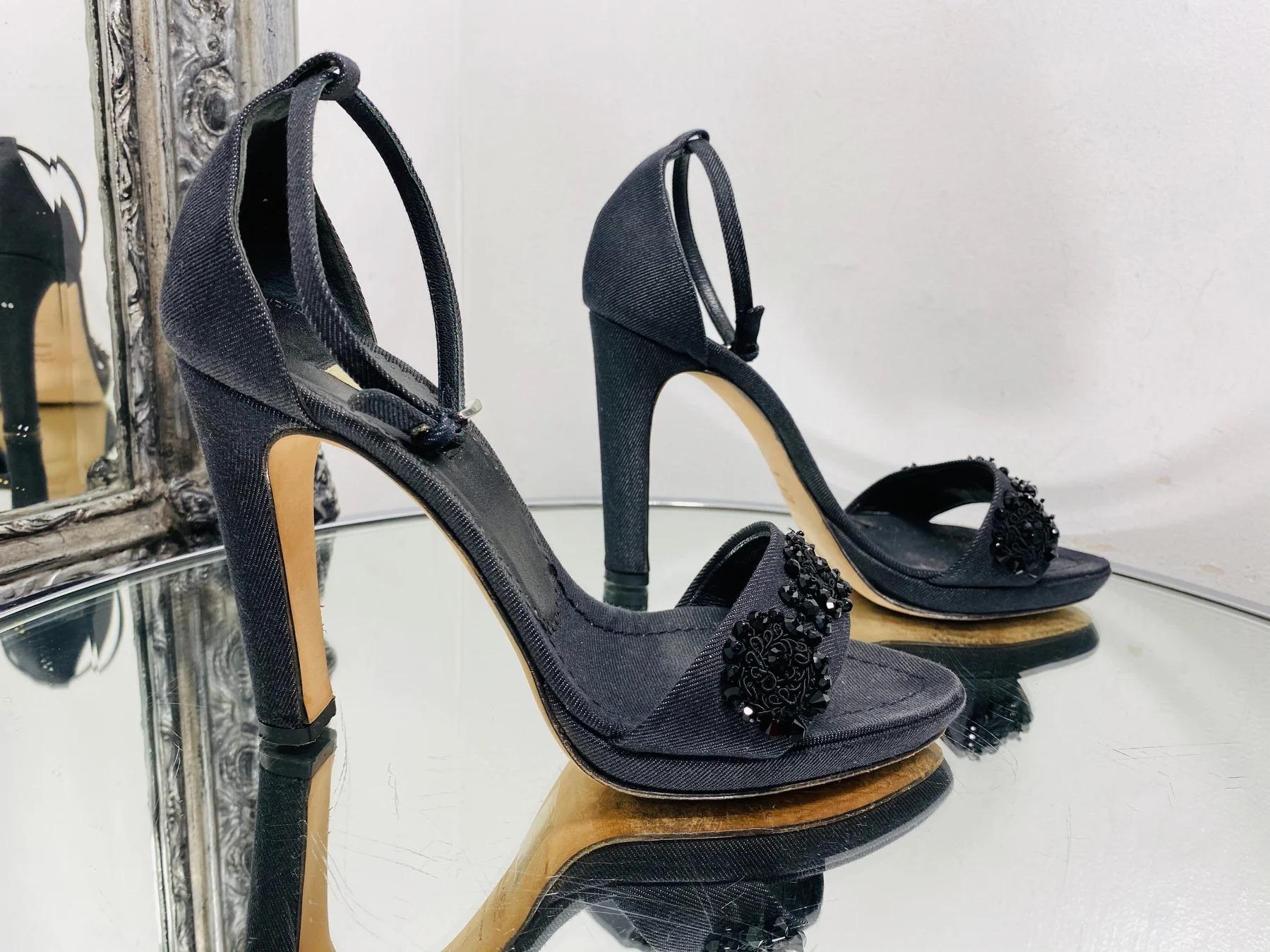 Prada Calzature Donna Heels In Excellent Condition For Sale In London, GB