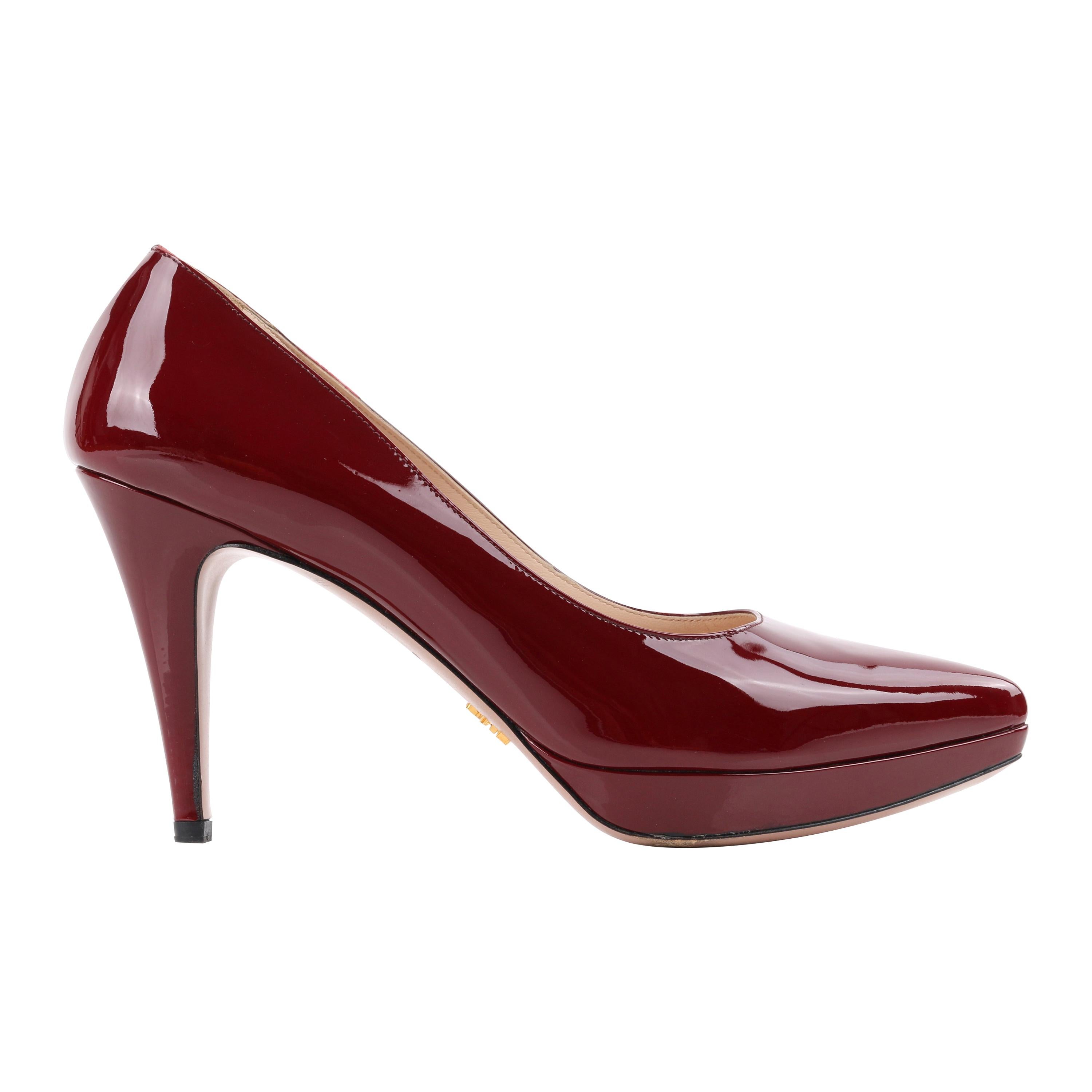 PRADA "Calzature Donna" Patent Leather Platform Pointed Toe Heels Pumps 40  at 1stDibs | prada calzature donna platform, prada calzature donna heels,  prada calzature donna ankle boots