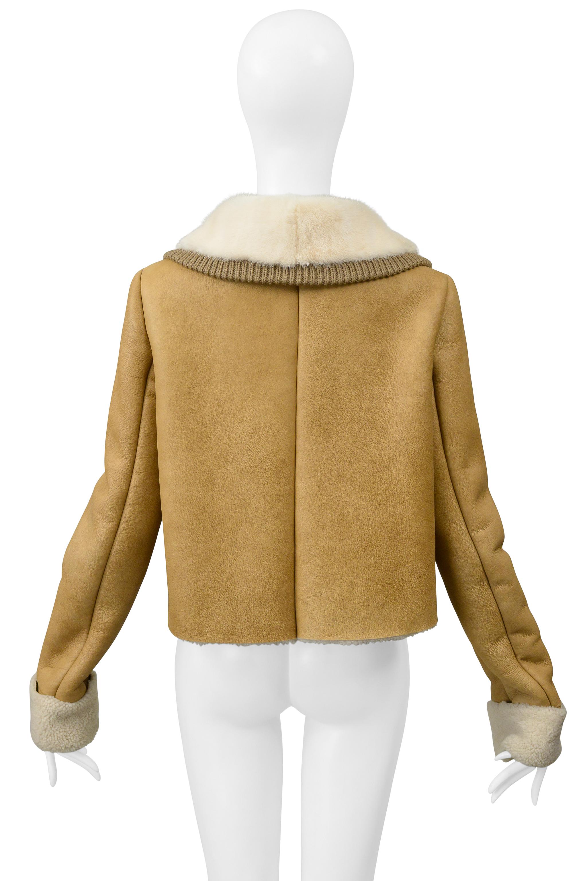 Prada Giacca in camoscio e shearling con colletto in visone bianco 2010 in vendita 3