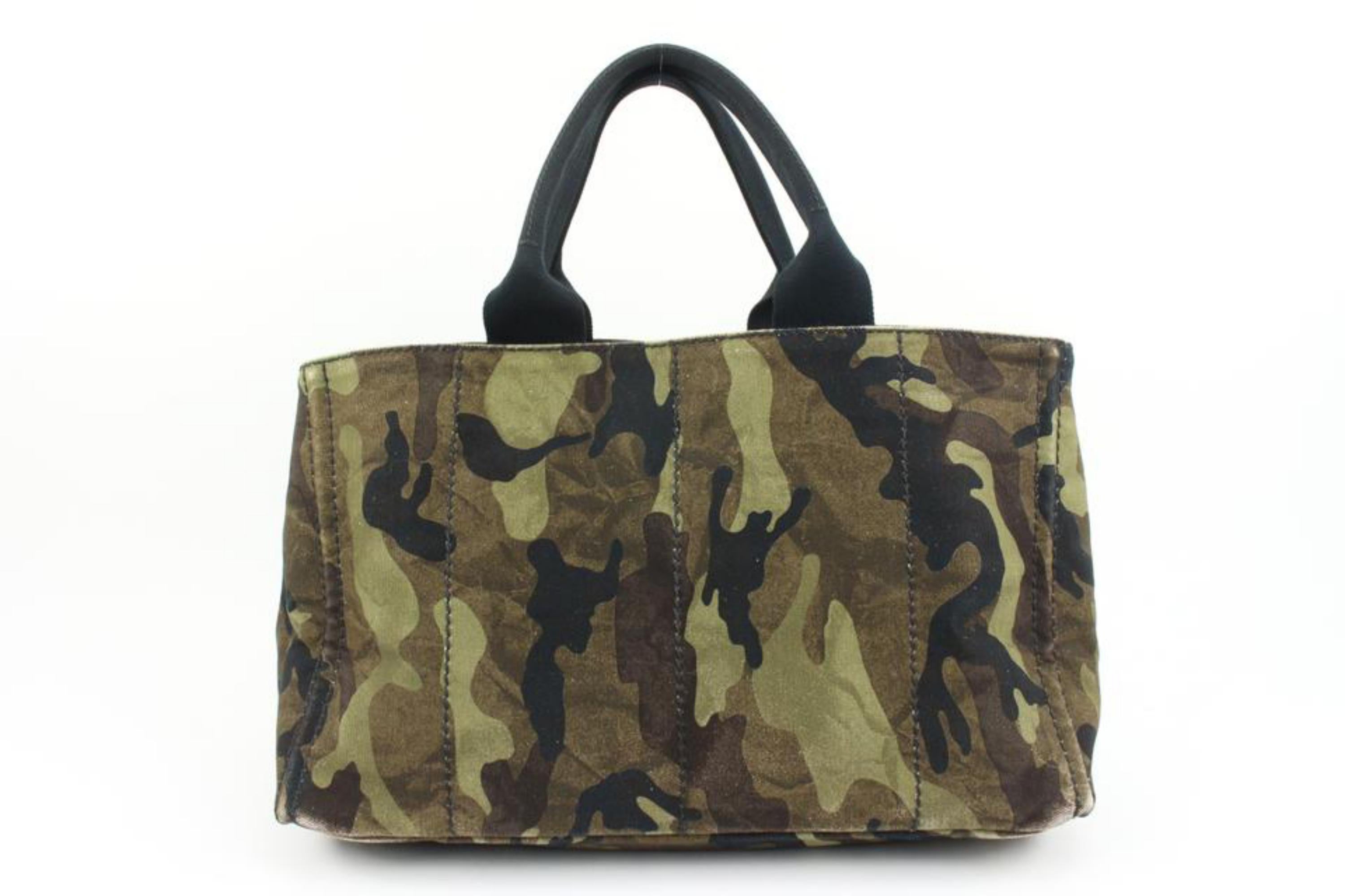 Prada Camouflage Canapa Tote Camo Bag 70p32s In Good Condition In Dix hills, NY