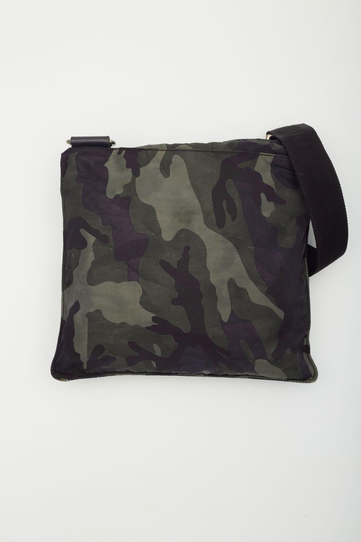 Men's Prada Camouflage Nylon Khaki Messenger Bag For Sale