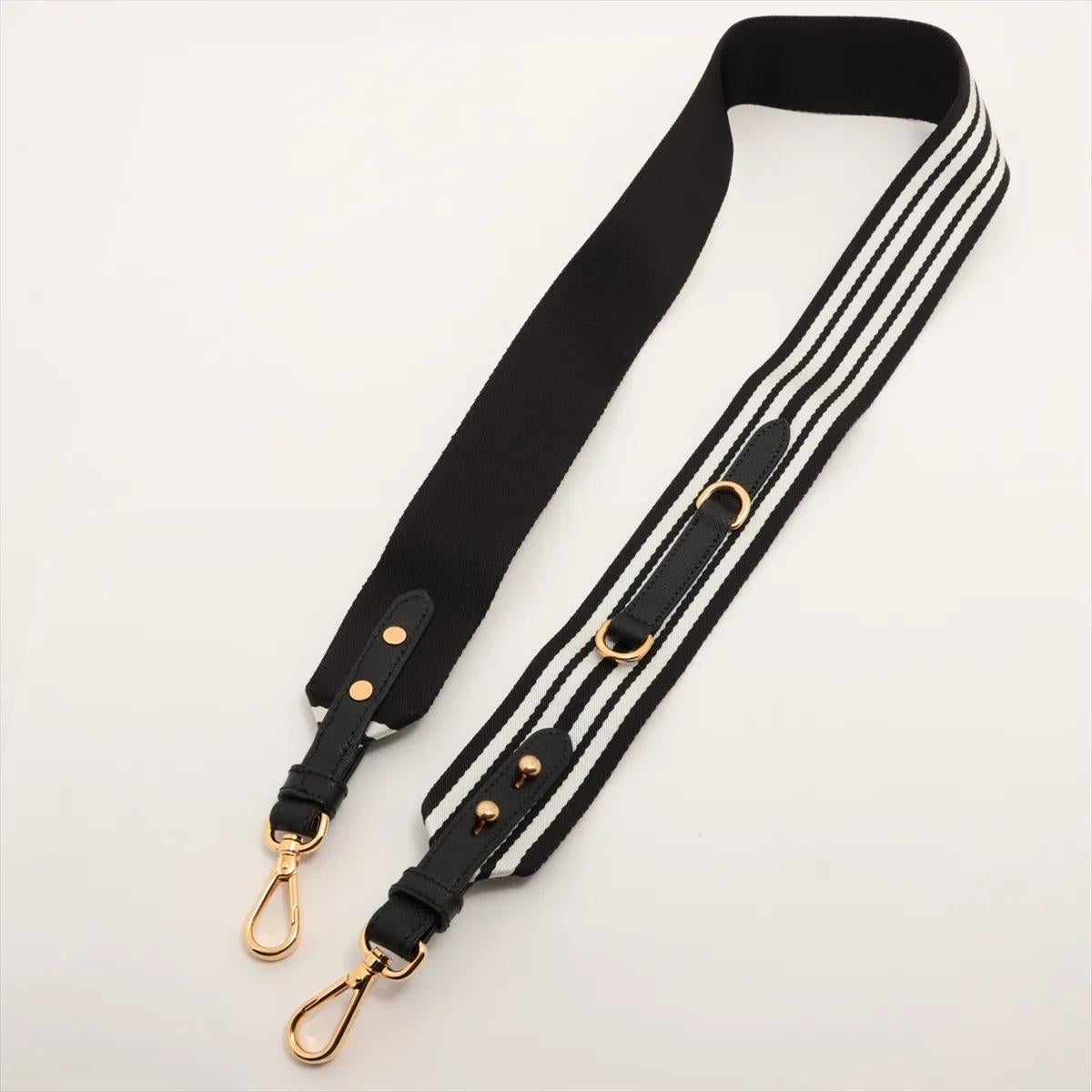 Prada Canapa Canvas x Borsa a due vie in pelle nera in vendita 3