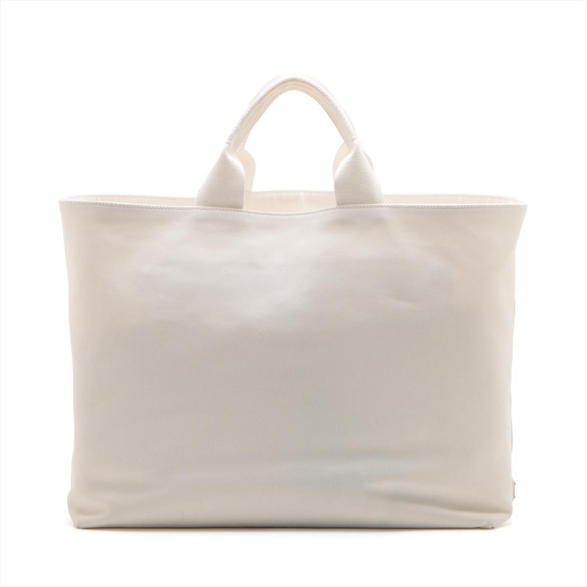 Prada Canvas Two-Way Tote Bag White In Good Condition For Sale In Humacao, PR