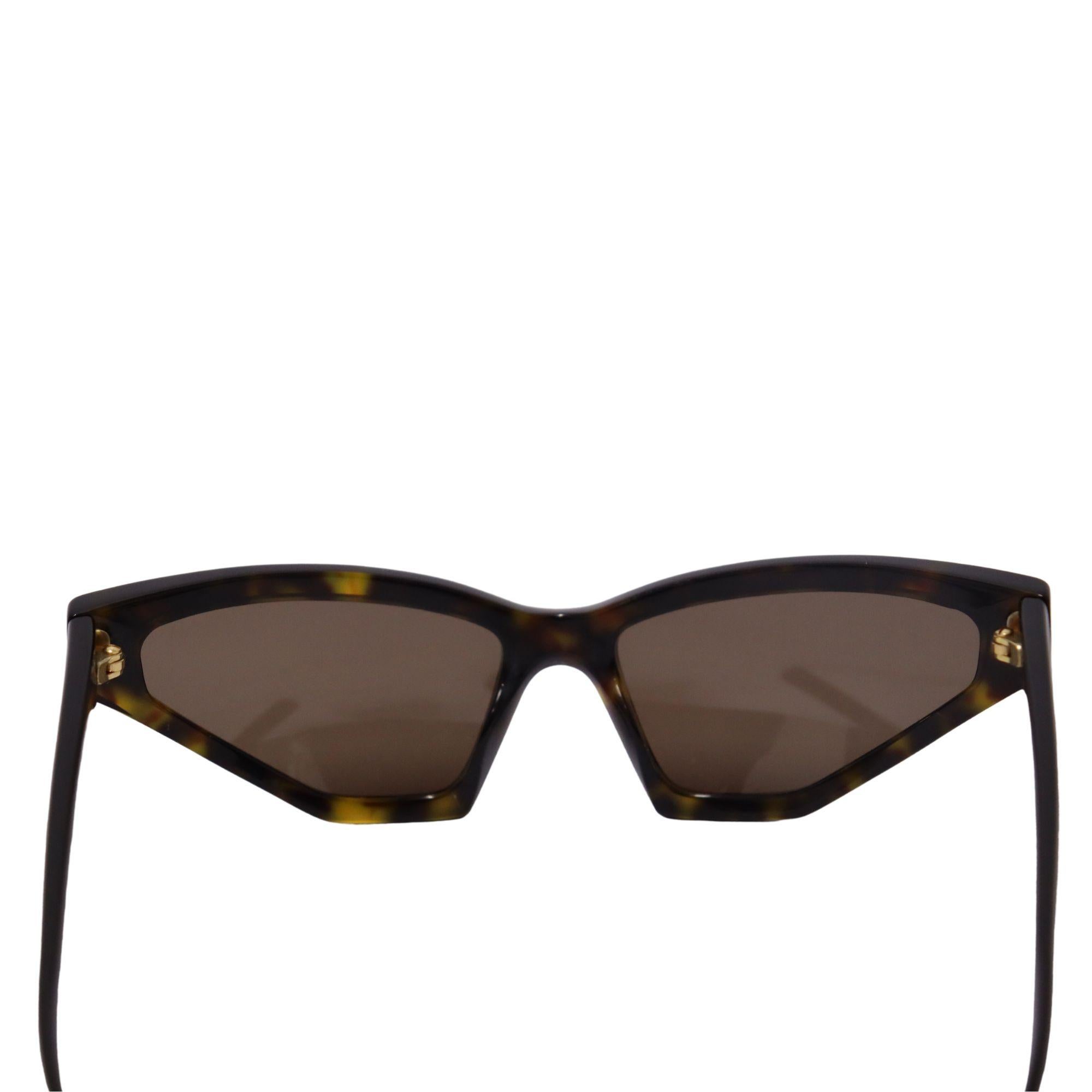 prada havana cat eye sunglasses