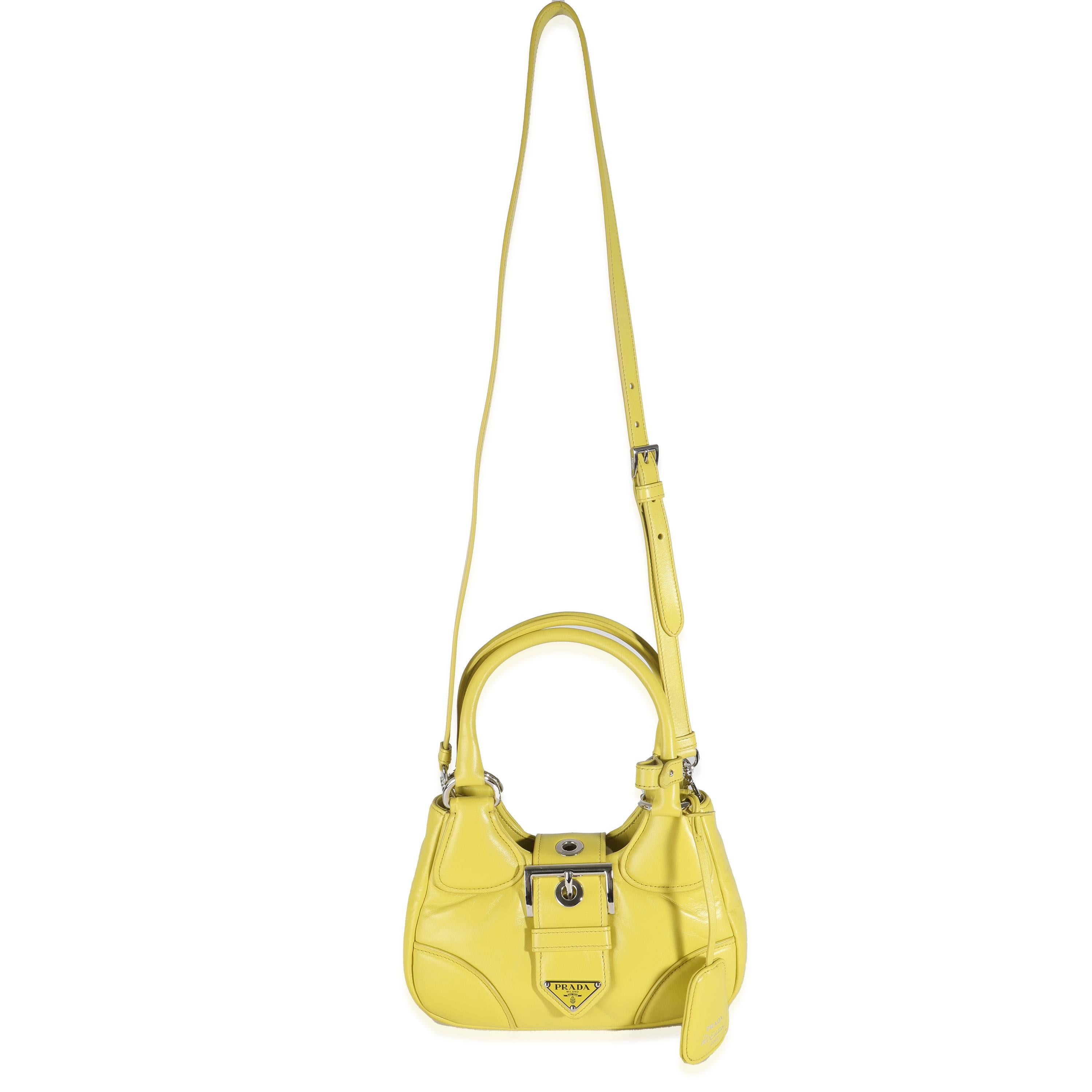 Borsa Prada Cedro Nappa Soft Padded Re-Edition 2002 Moon in vendita 1