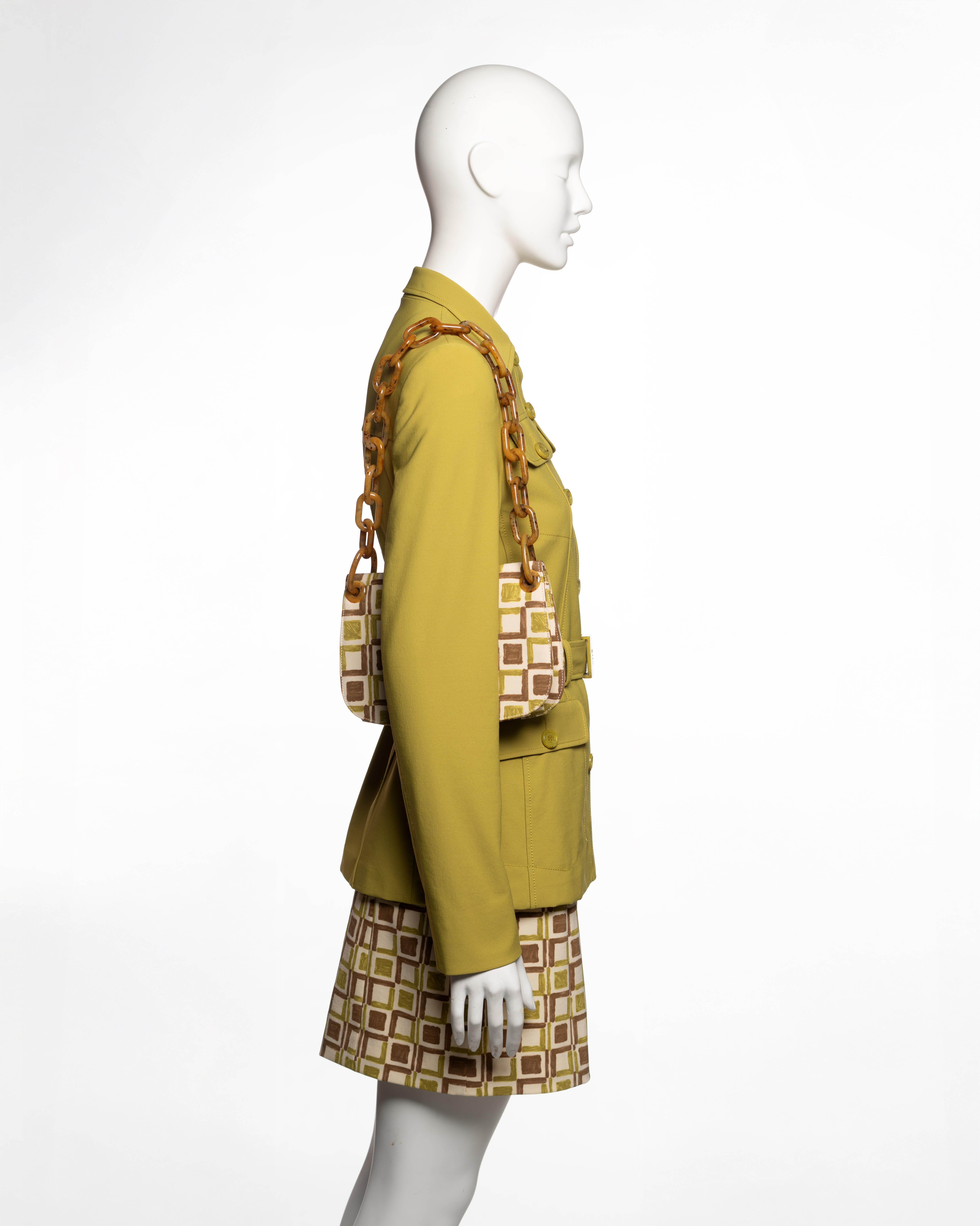 Ensemble veste safari, jupe et sac imprimé chartreuse Prada, SS 1996 en vente 3