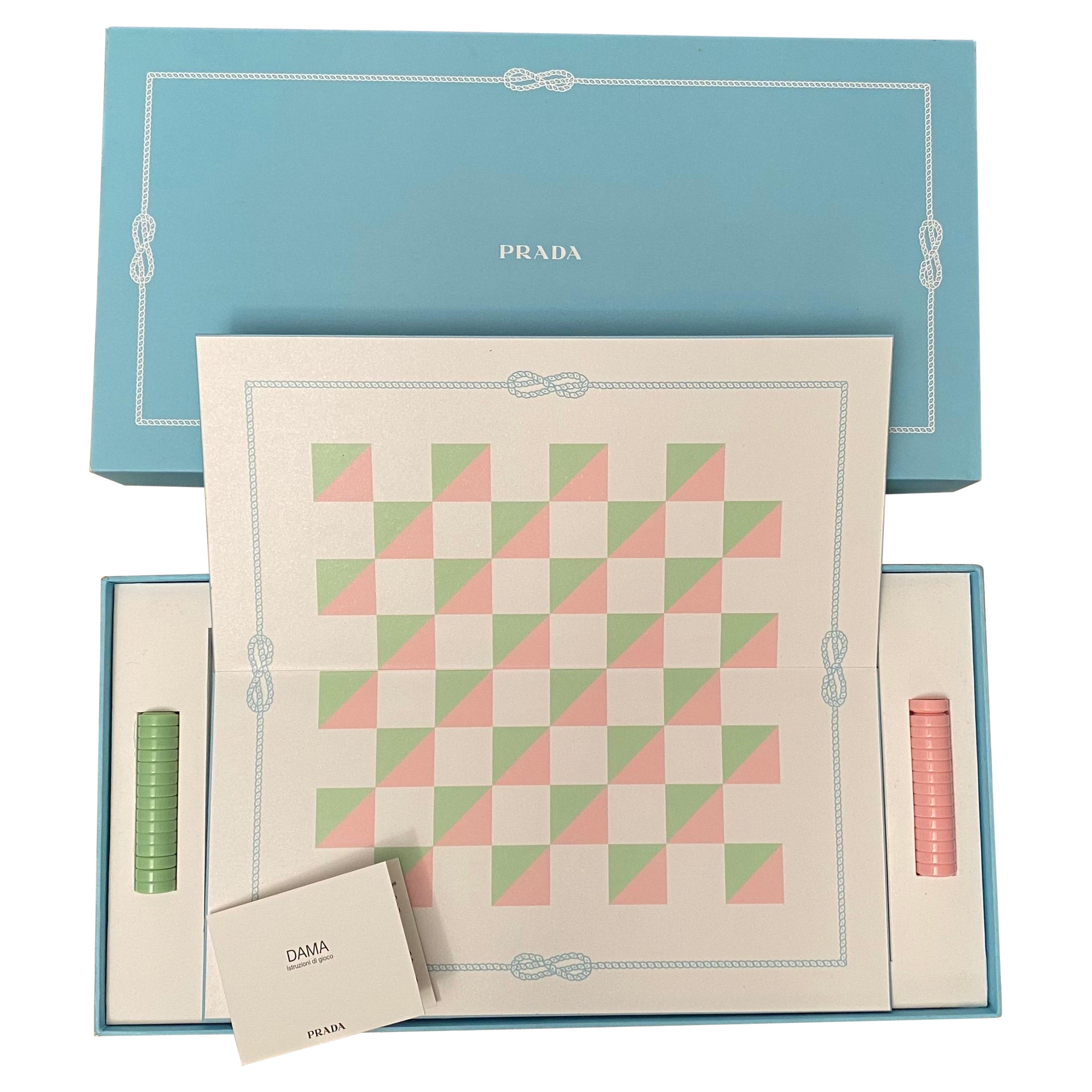 Gioco da tavolo di dama di Prada in vendita