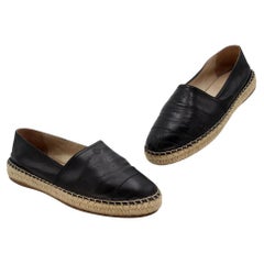 Prada Chunky Embossed 40 Leather Logo Flats Pr-0225N-0053