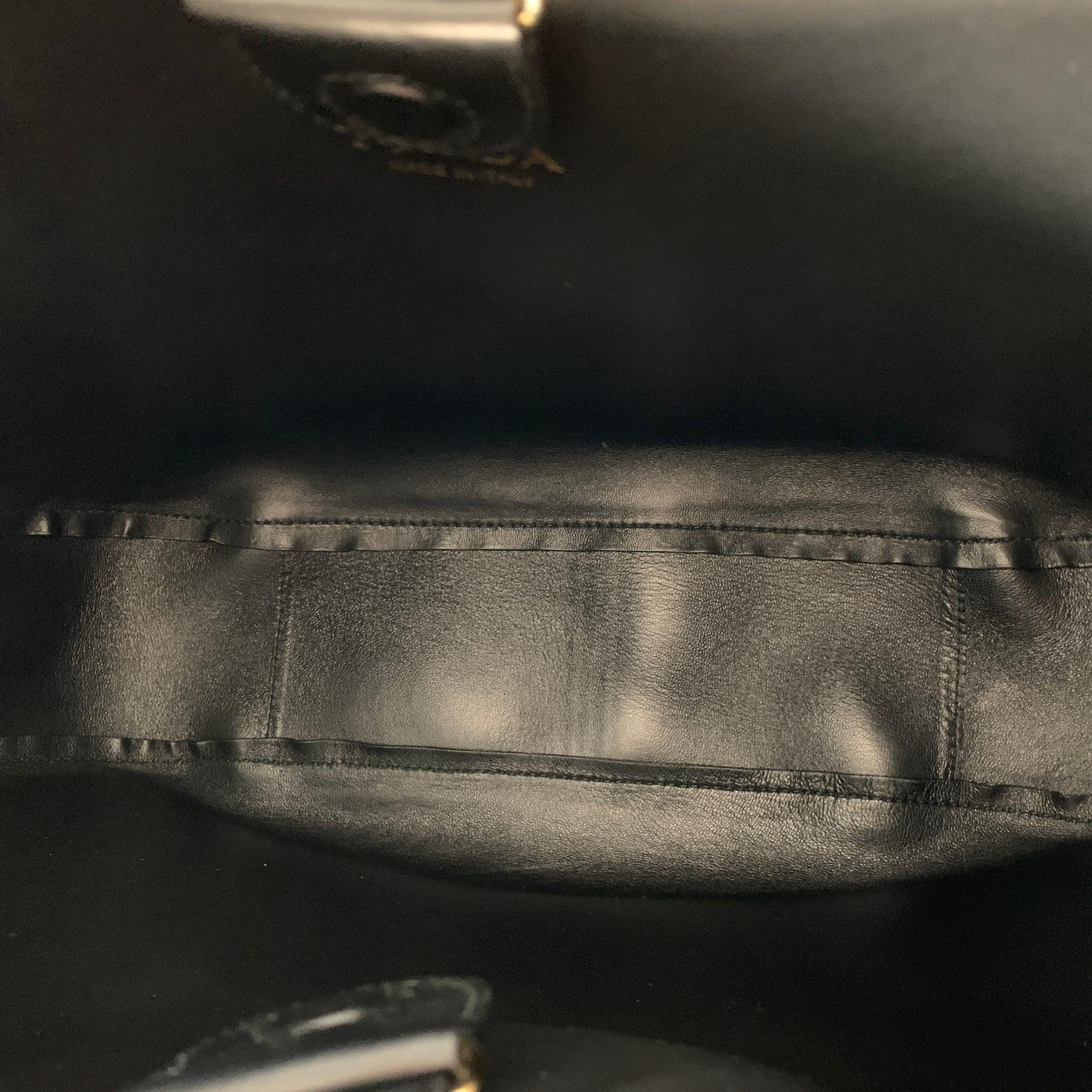 PRADA City Sac hobo en cuir de veau noir en vente 2