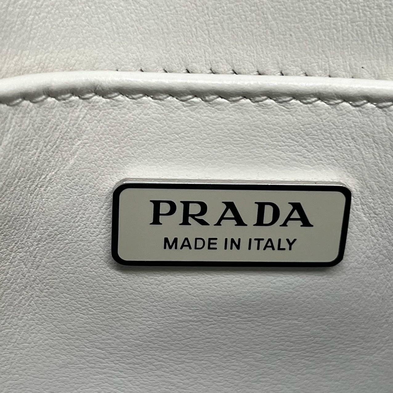 Prada Cleo Flap White Leather Shoulder bag For Sale 4