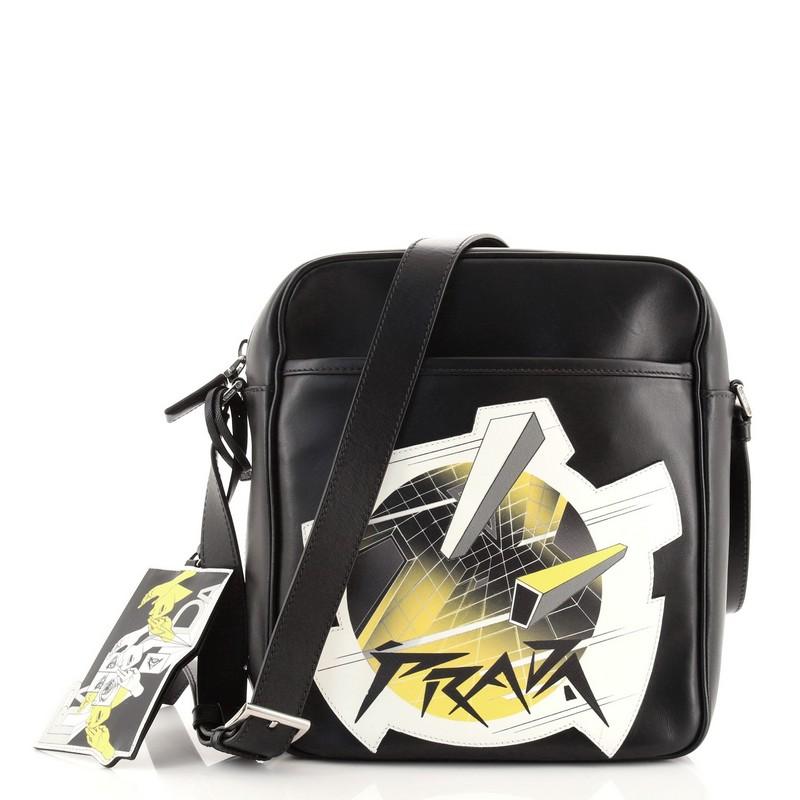 These are professional pictures of the actual item offered by Rebag.

Condition: Great. Creasing, minor wear and scuffs on exterior and strap, wear on base corners. Small indentations on rear, scratches on hardware.
Accessories: Dust Bag, Luggage