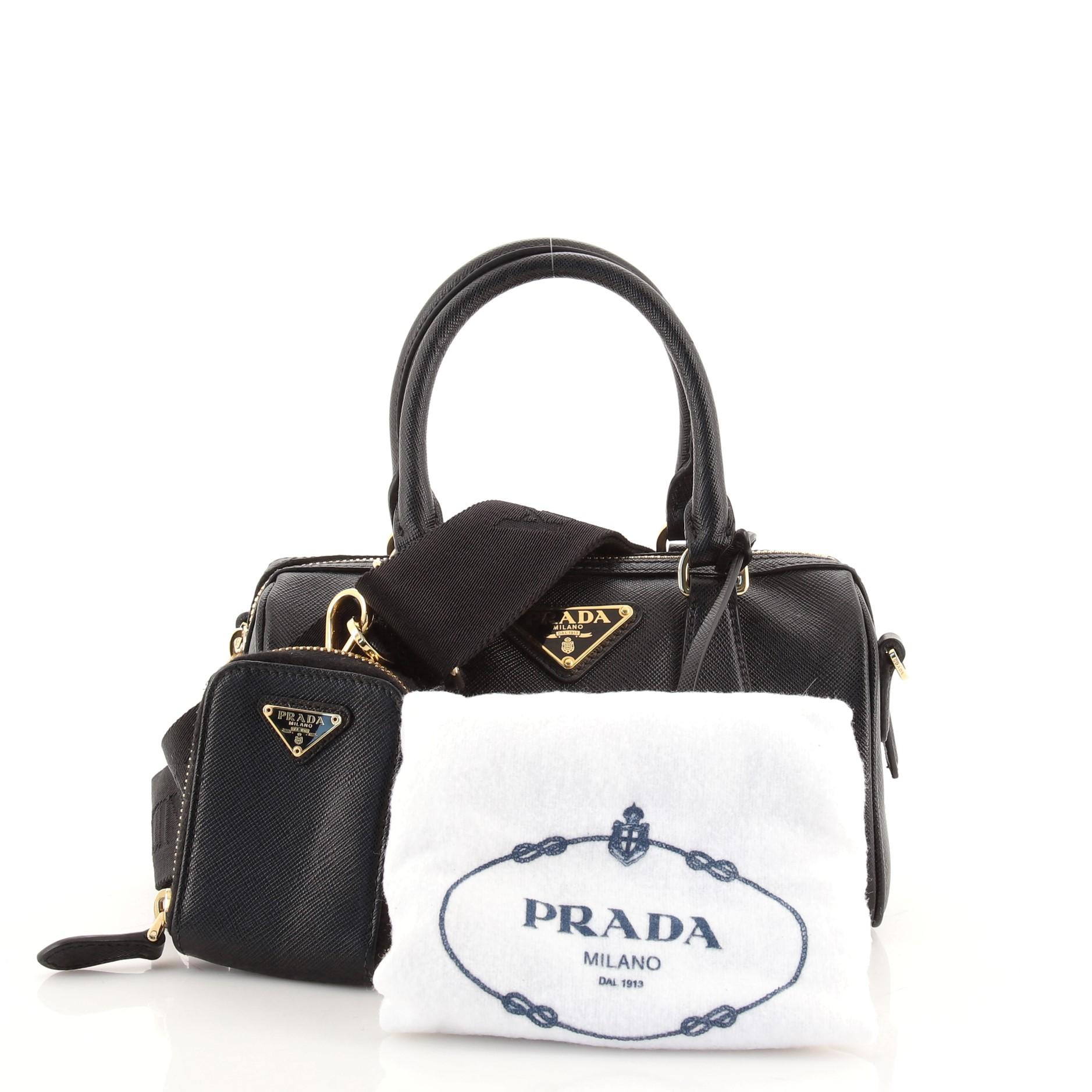 Condition: Very good. Minor odor in interior. Moderate wear on base corner, light creasing on exterior. Slight cracking on front handle and strap base wax edges, scratches on hardware.
Accessories: Keys, Pochette, Clochette, Dust Bag, Lock, With