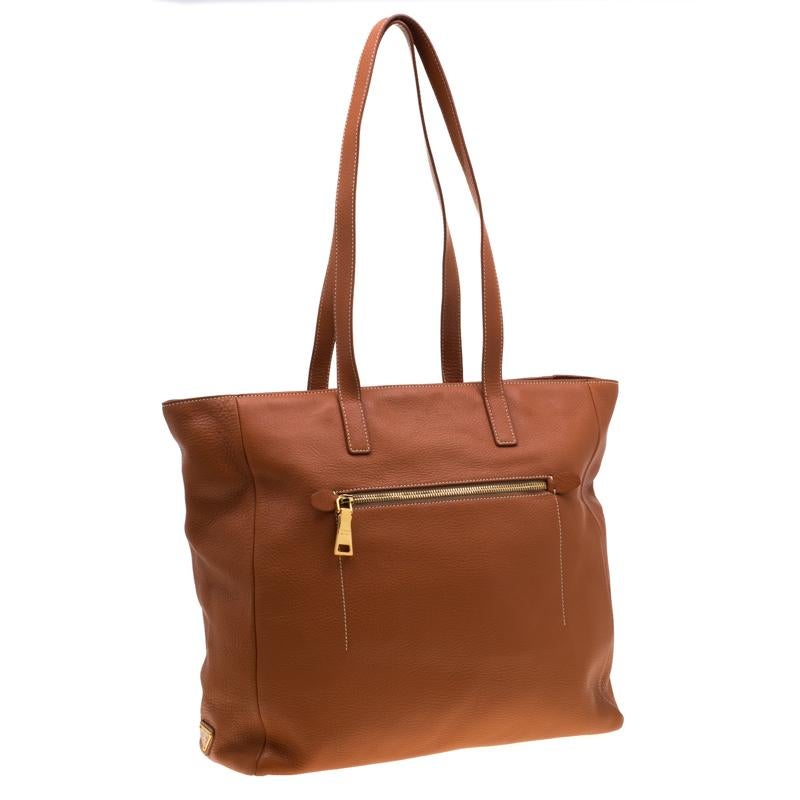 Prada Copper Leather Shopper Tote In Good Condition In Dubai, Al Qouz 2