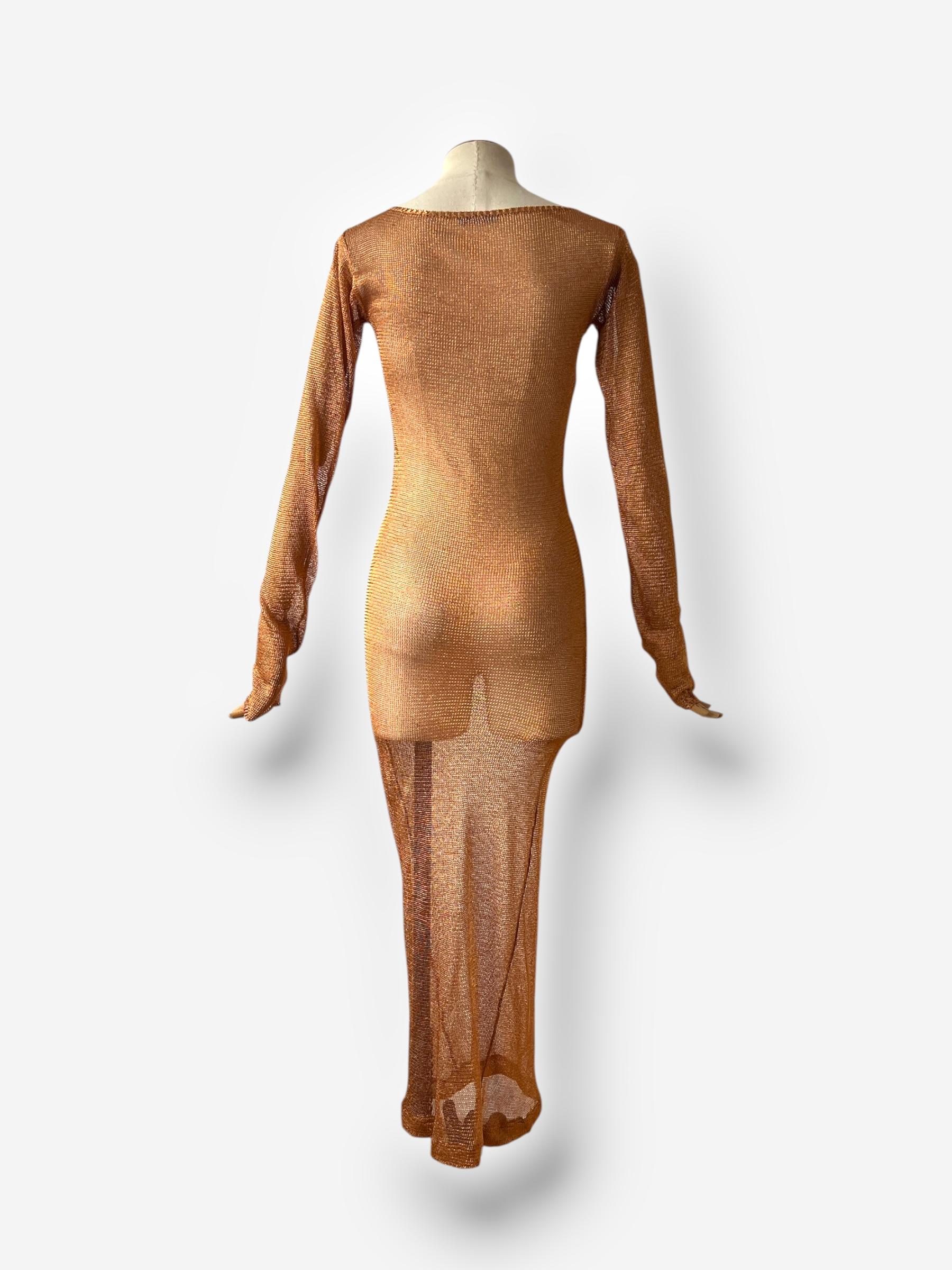 Robe longue en métal cuivré de Prada, début-milieu des années 1990 en vente 1