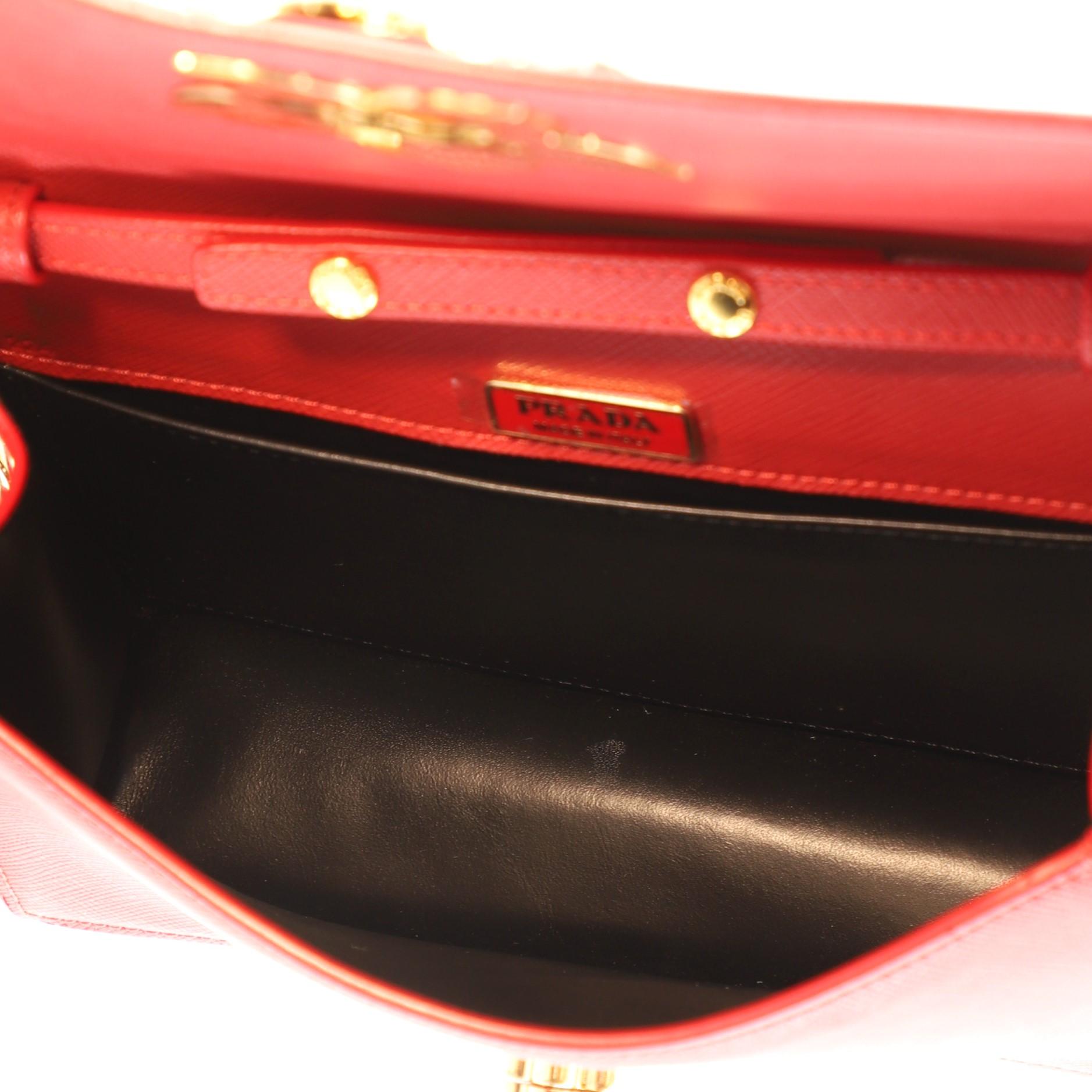 Prada Corolle Kette Tasche Saffiano mit Metall für Damen oder Herren