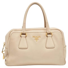 Prada Borsa bowler con zip in pelle Vitello Daino color crema