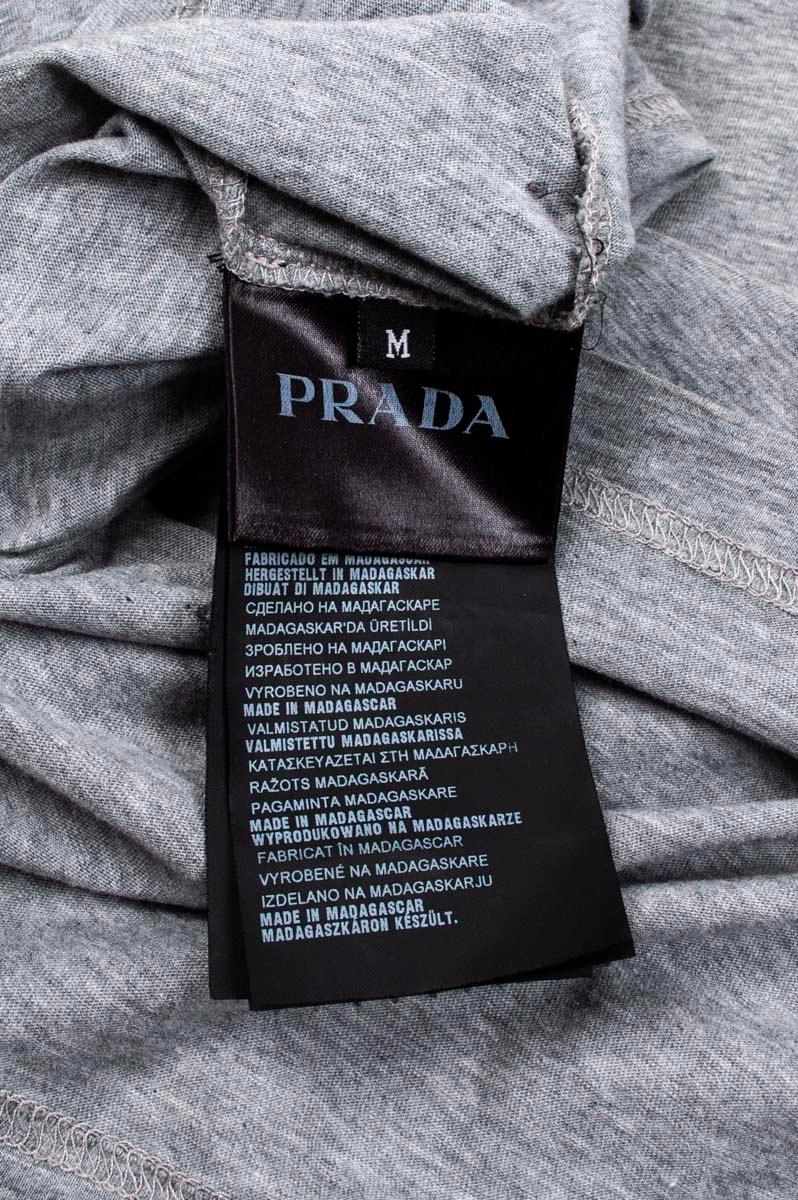 Prada Crew Neck Men Summer T-Shirt Size M For Sale 1