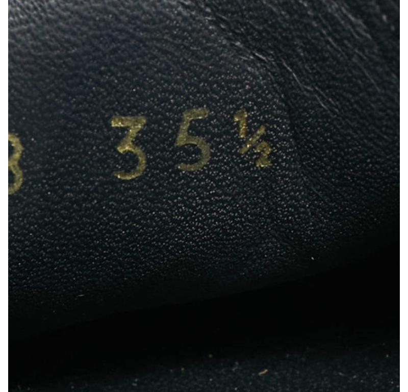 Prada - Mocassins en daim bleu foncé avec nœud, taille 35,5 en vente 3