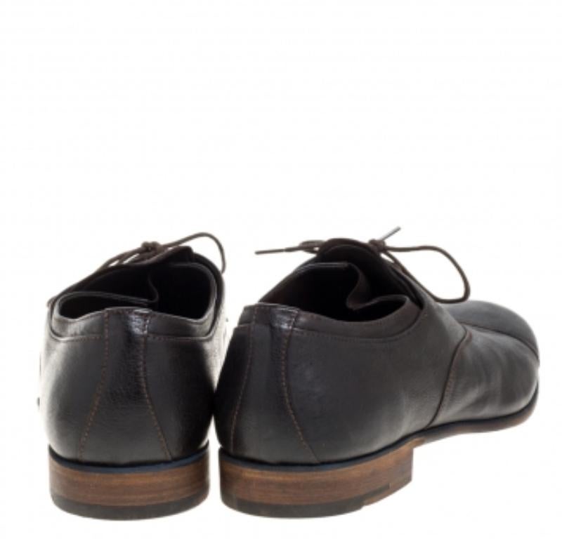 Prada Dark Brown Leather Cap Toe Lace Up Oxford Size 42.5 For Sale 1