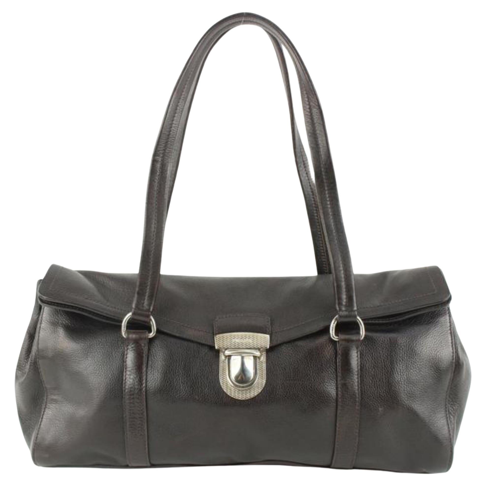 Prada - Sac à bandoulière en cuir marron foncé East West Boston 14p5 en vente