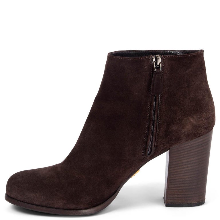 PRADA 25S LACE-UP ANKLE BOOTS IN BROWN CALFSKIN