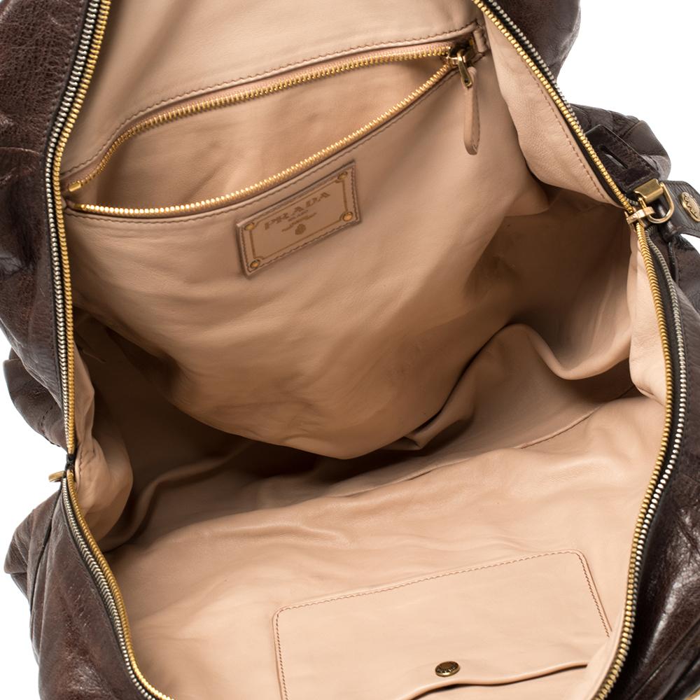  Prada Dark Brown Vitello Shine Leather Bowler Bag In Good Condition In Dubai, Al Qouz 2