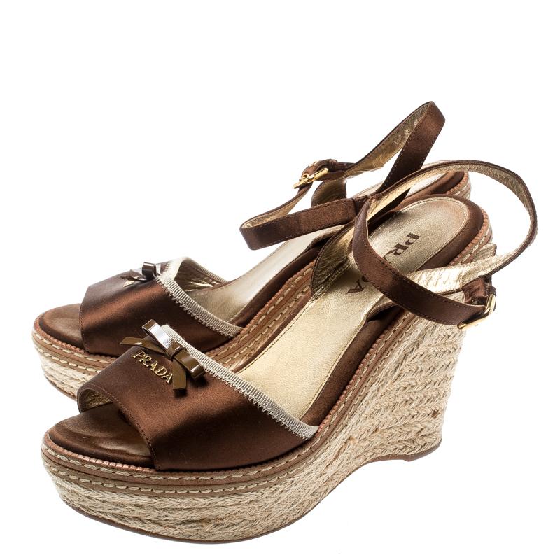 dark brown wedge pumps