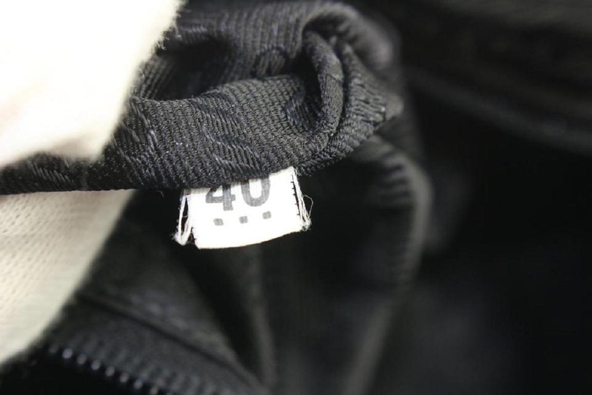 Noir Sac à dos Prada à deux poches en nylon vert foncé Tessuto 885pr413 en vente