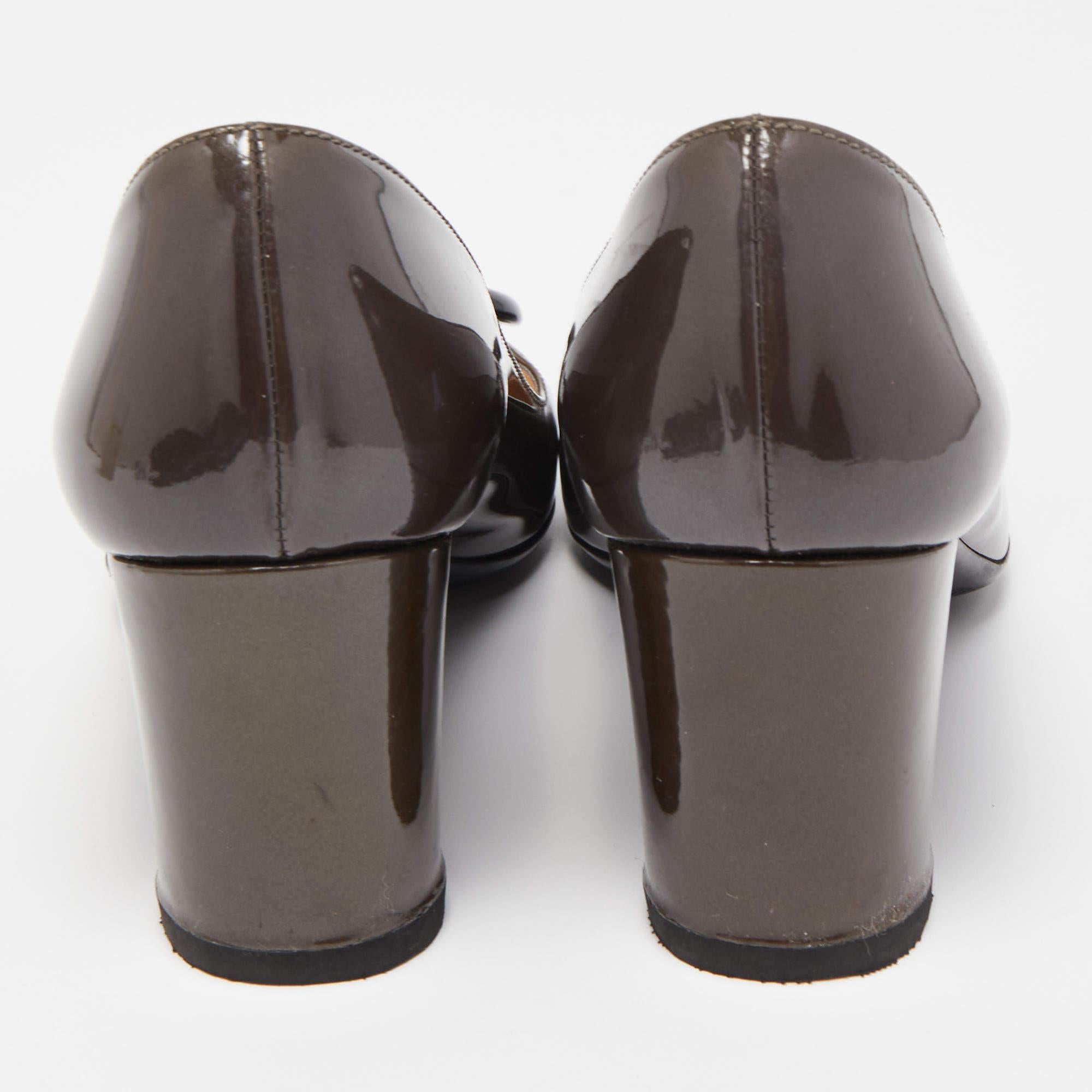 Prada Dark Grey Patent Leather Buckle Detail Block Heel Pumps Size 36.5 3