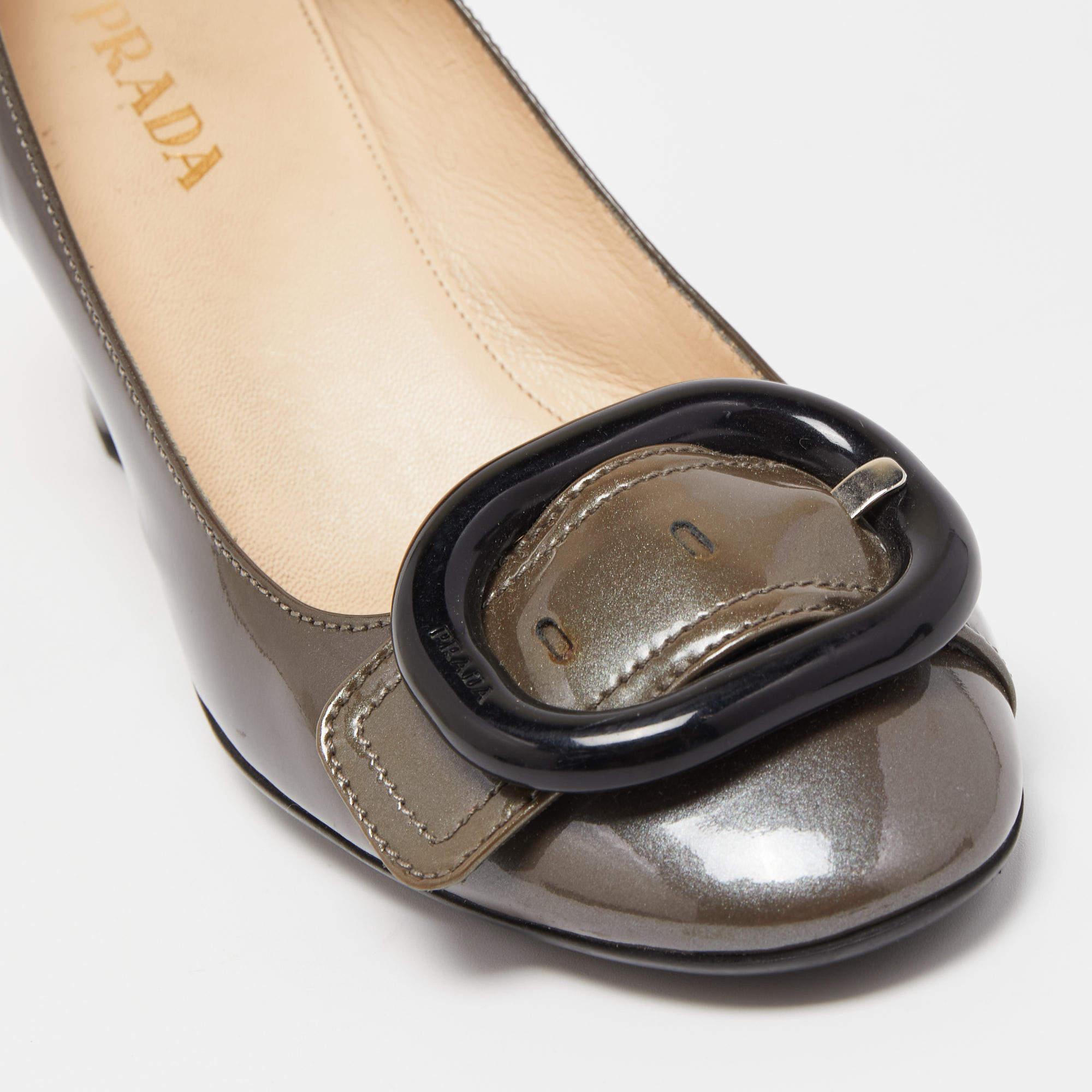 Prada Dark Grey Patent Leather Buckle Detail Block Heel Pumps Size 36.5 4