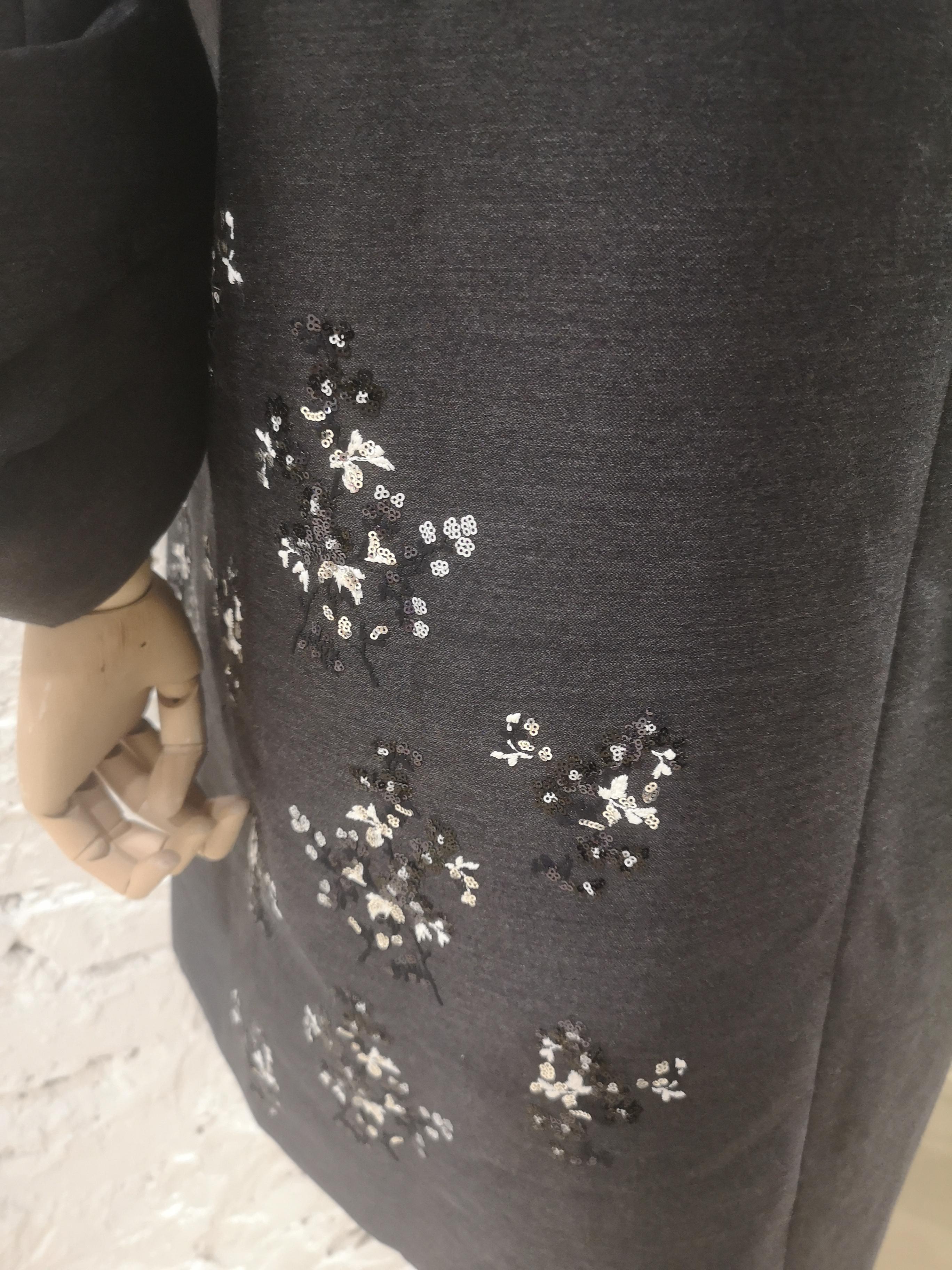 Prada dark grey sequins beads coat In Excellent Condition For Sale In Capri, IT