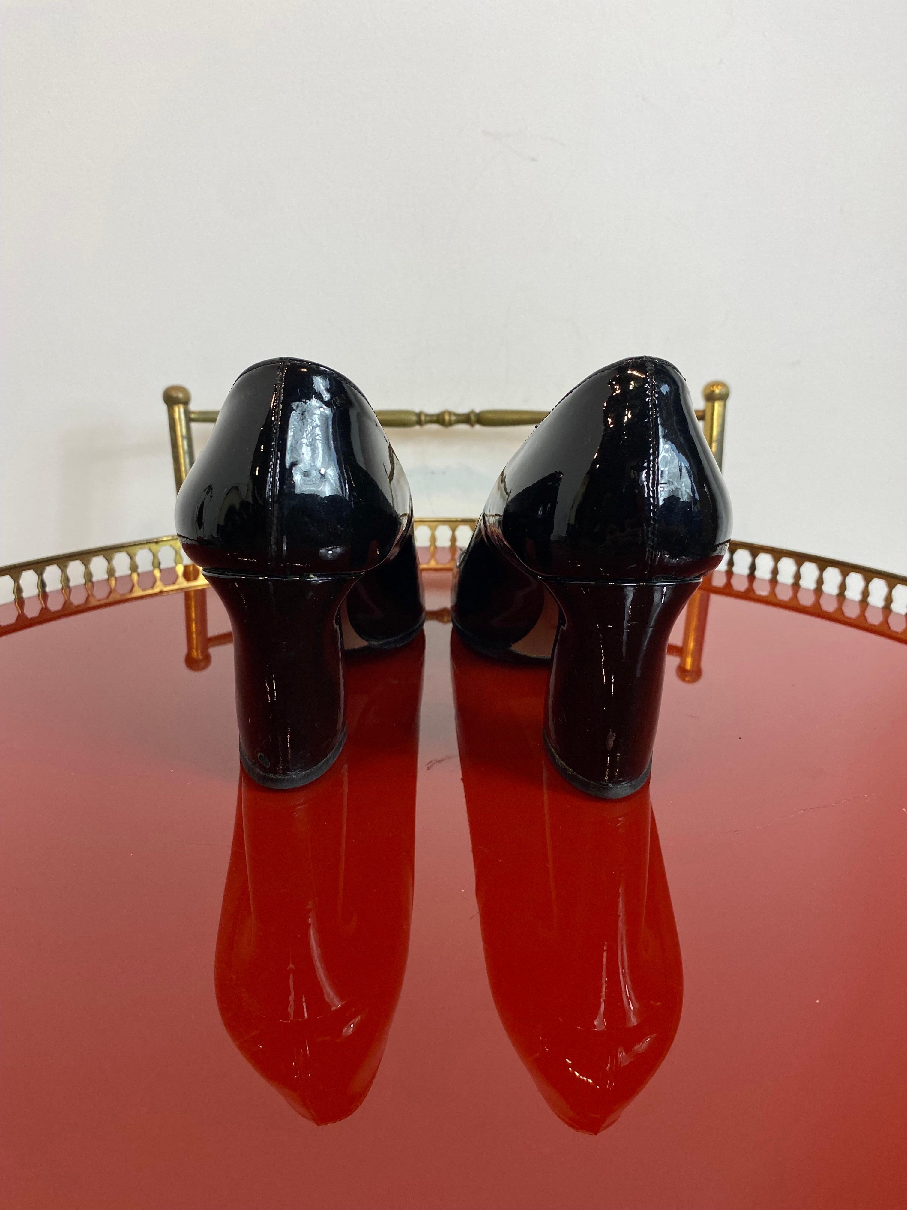 Beige Prada décolleté For Sale