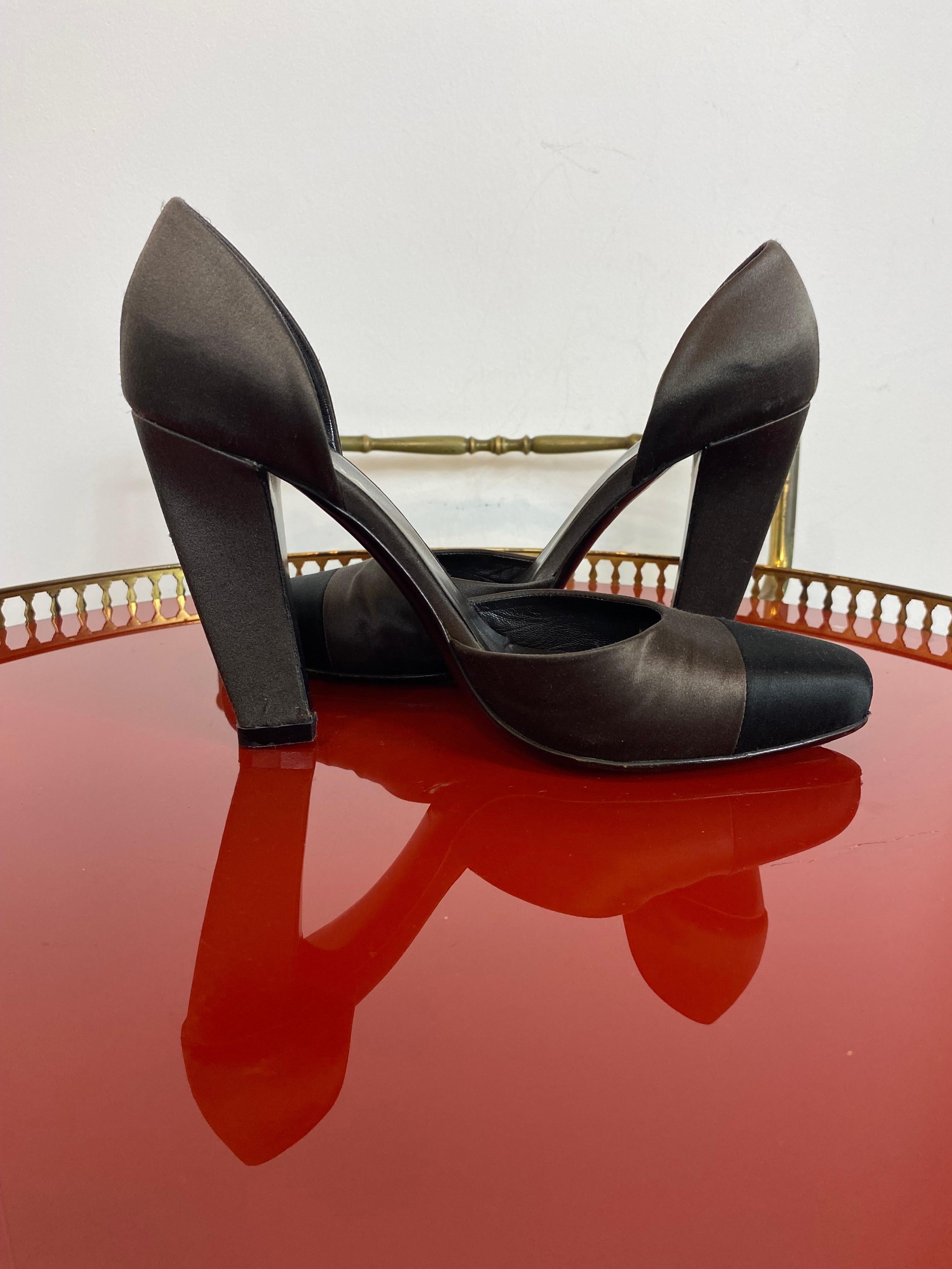 Femenino o masculino Escote Prada en venta
