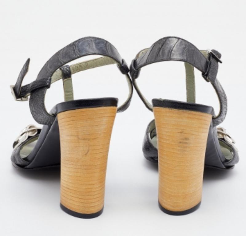 Prada Deep Green Ostrich Leather Ankle Strap Block Heel Sandals Size 36 For Sale 2