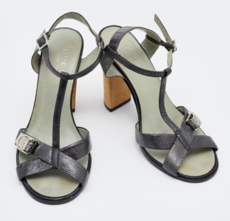 Prada Deep Green Ostrich Leather Ankle Strap Block Heel Sandals Size 36 For Sale 3