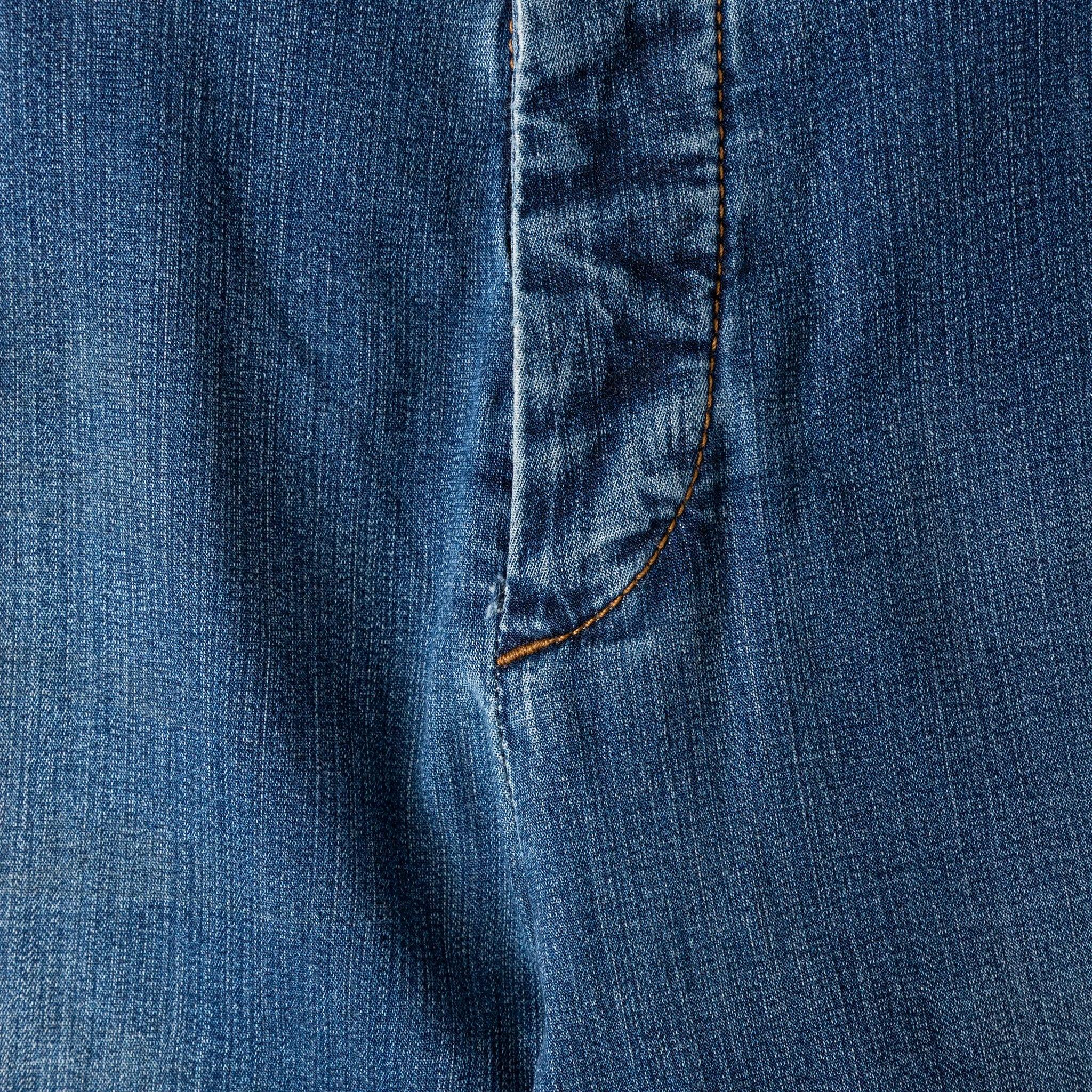 Pantaloni in denim di Prada - anni '10 in vendita 1