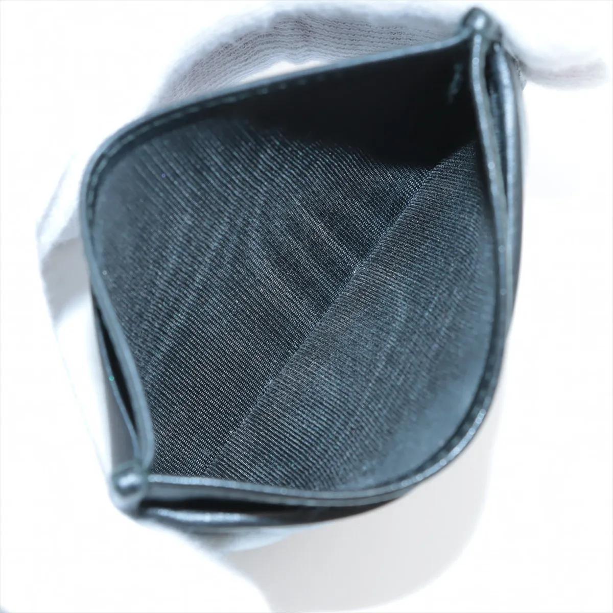 Prada Diagramme Custodia per carte di credito in pelle nera In condizioni buone in vendita a Indianapolis, IN