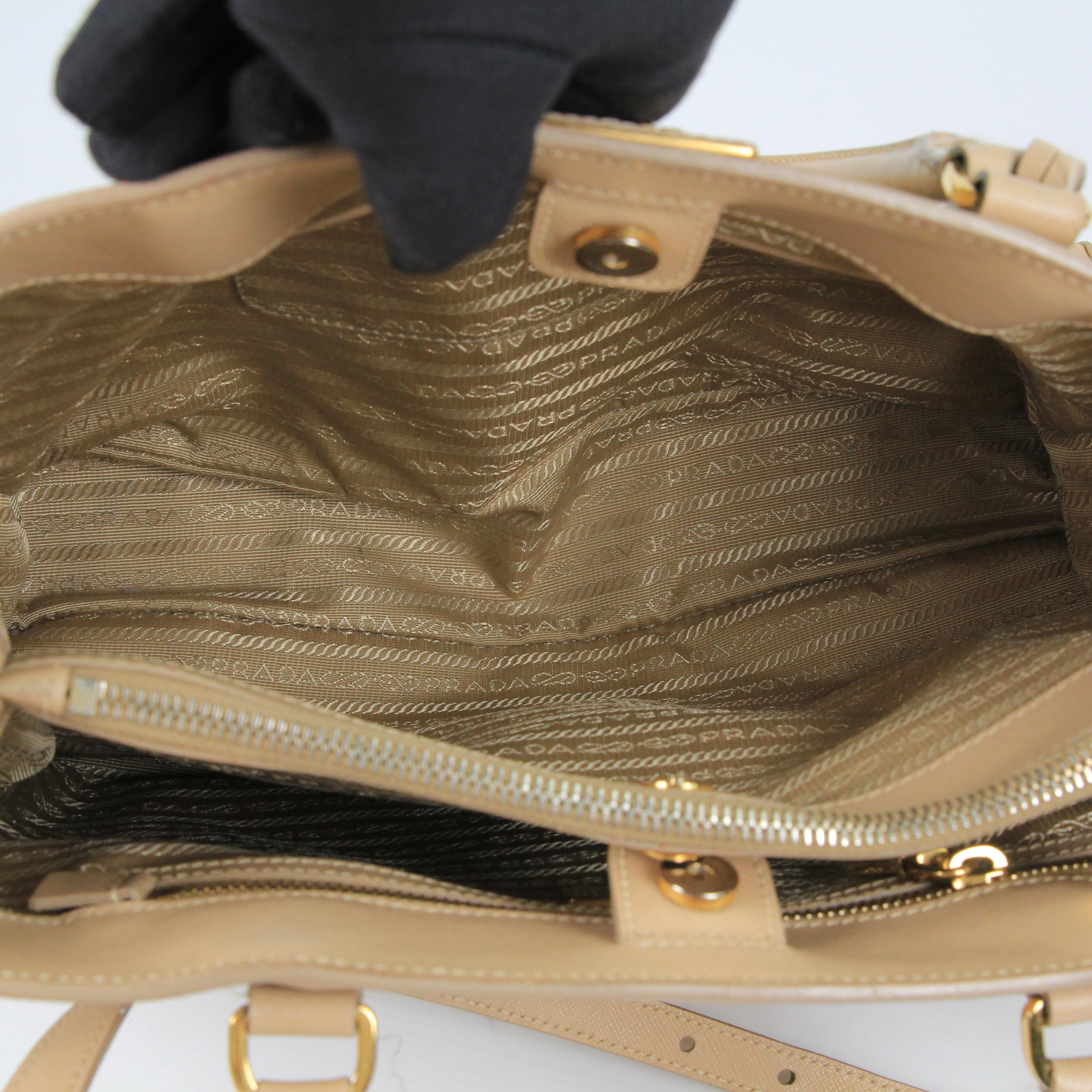 Prada Double leather handbag For Sale 6