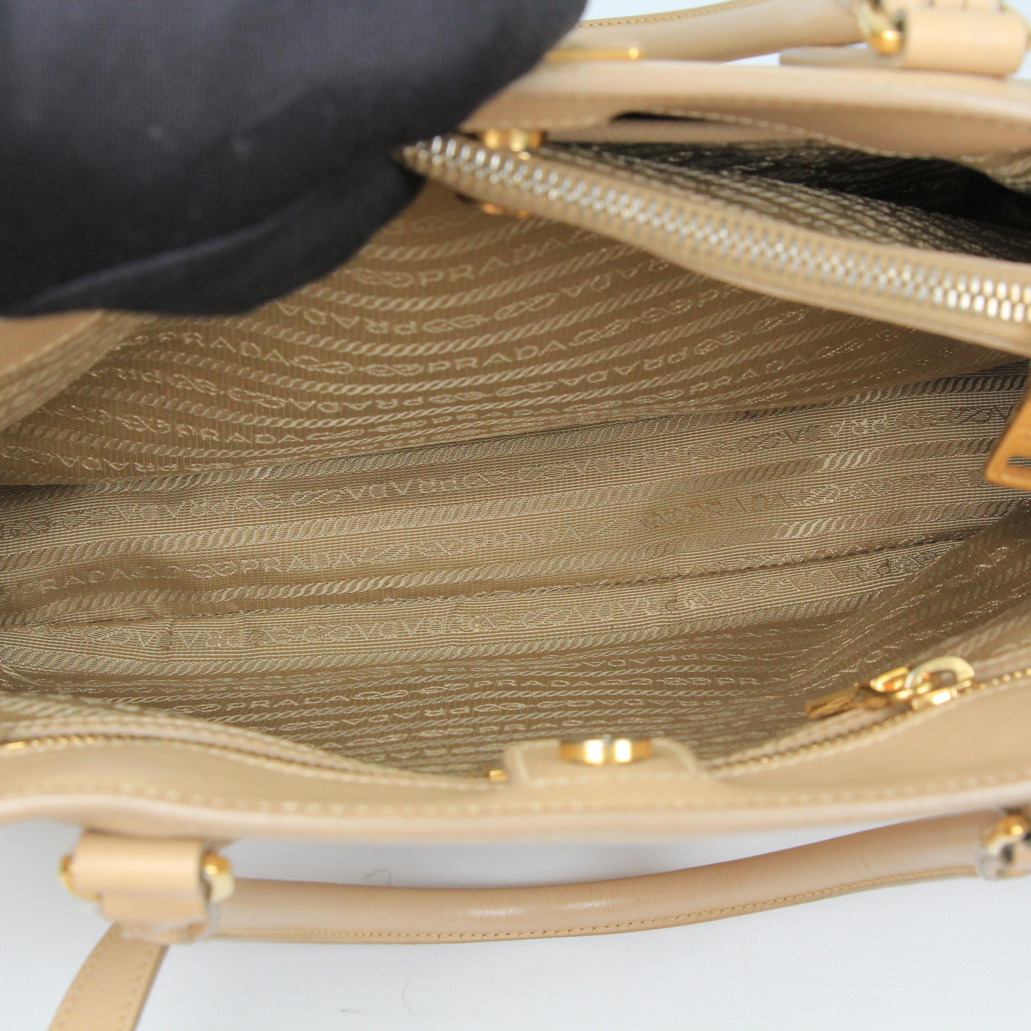 Prada Double leather handbag For Sale 8