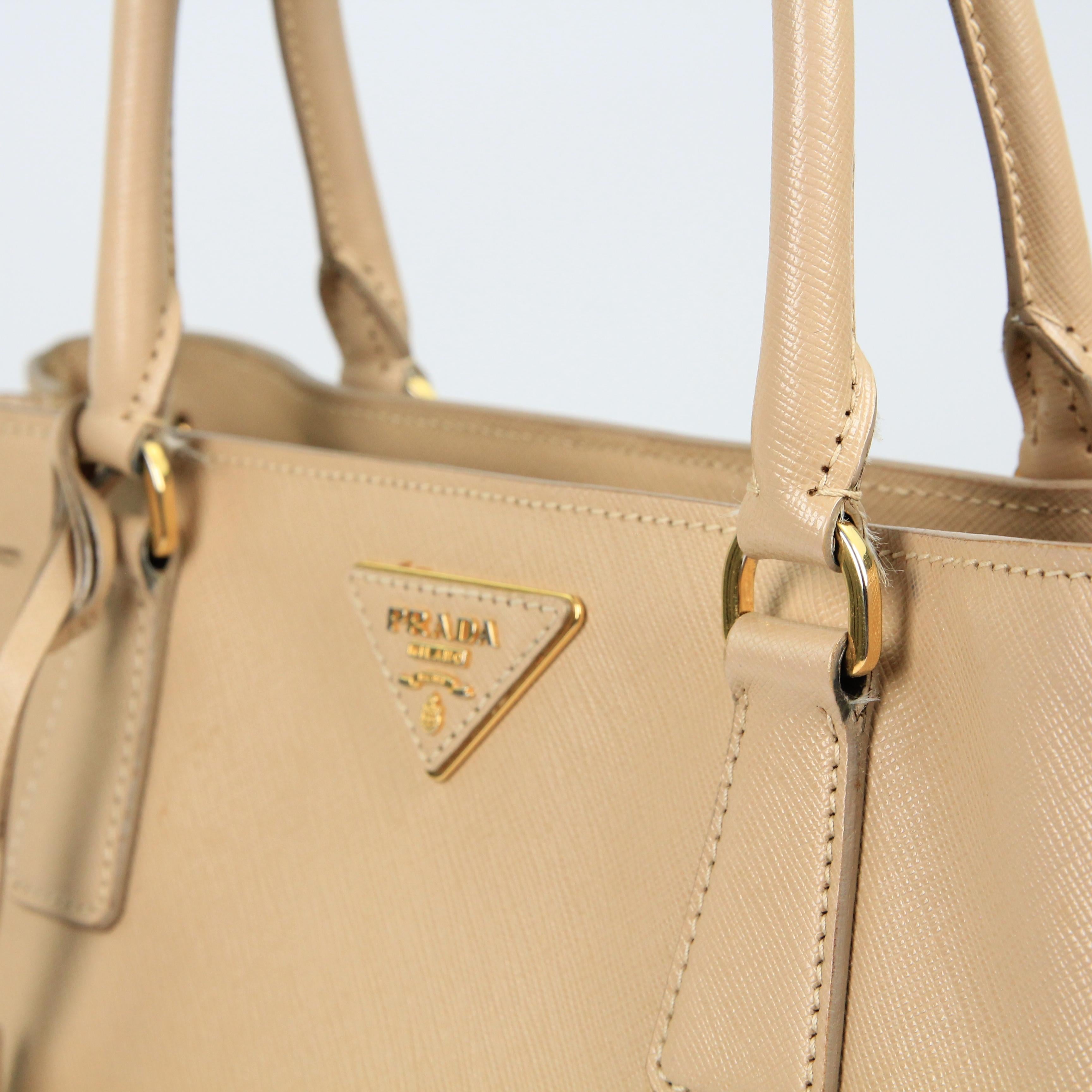 Prada Double leather handbag For Sale 3