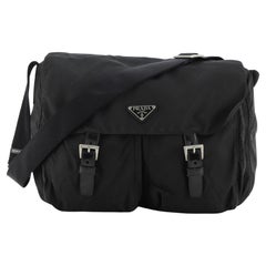 Prada Messenger Bag mit doppelter Tasche Tessuto Medium
