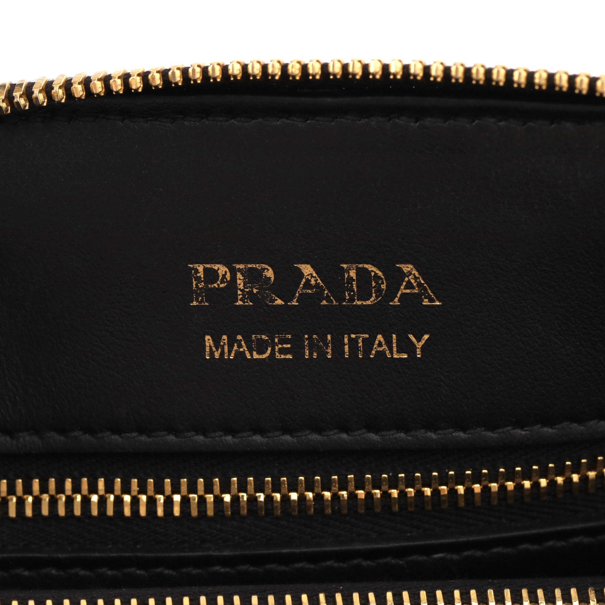 Prada Double Saffiano Leder-Umhängetasche im Angebot 4