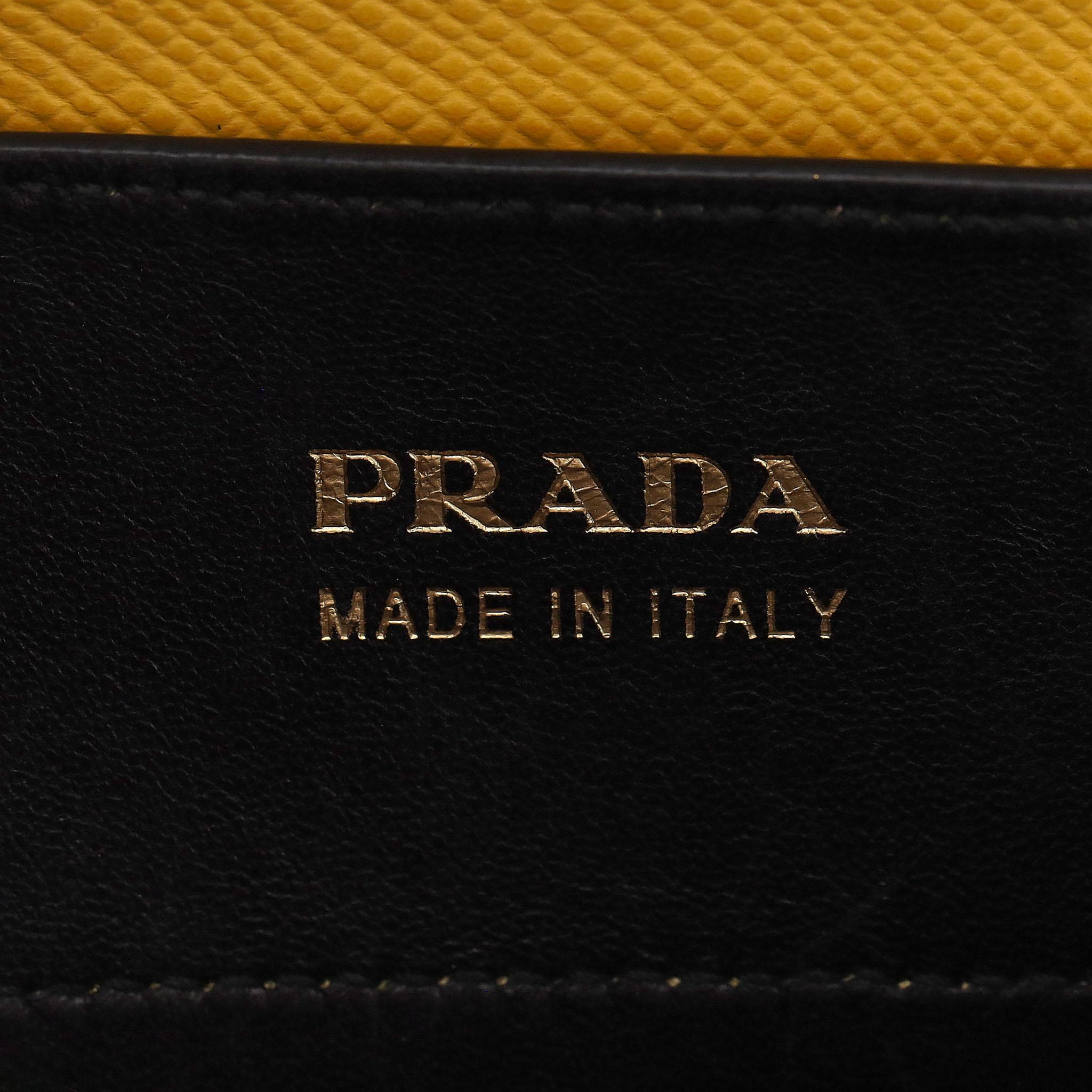 Prada Double Saffiano Leather Large Tote Bag en vente 5