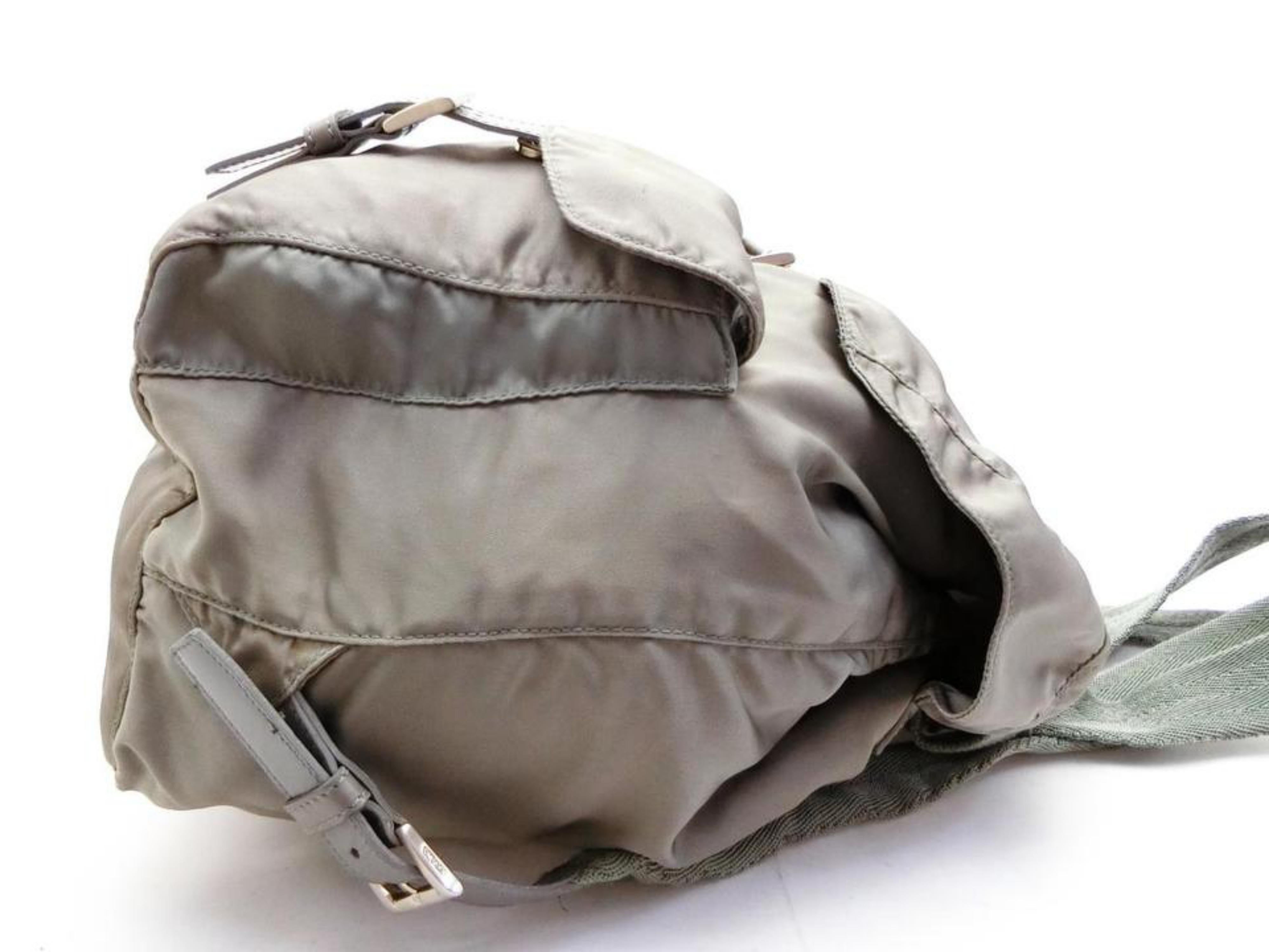 Prada Double Tessuto Pocket 230398 Gray Nylon Backpack For Sale 4